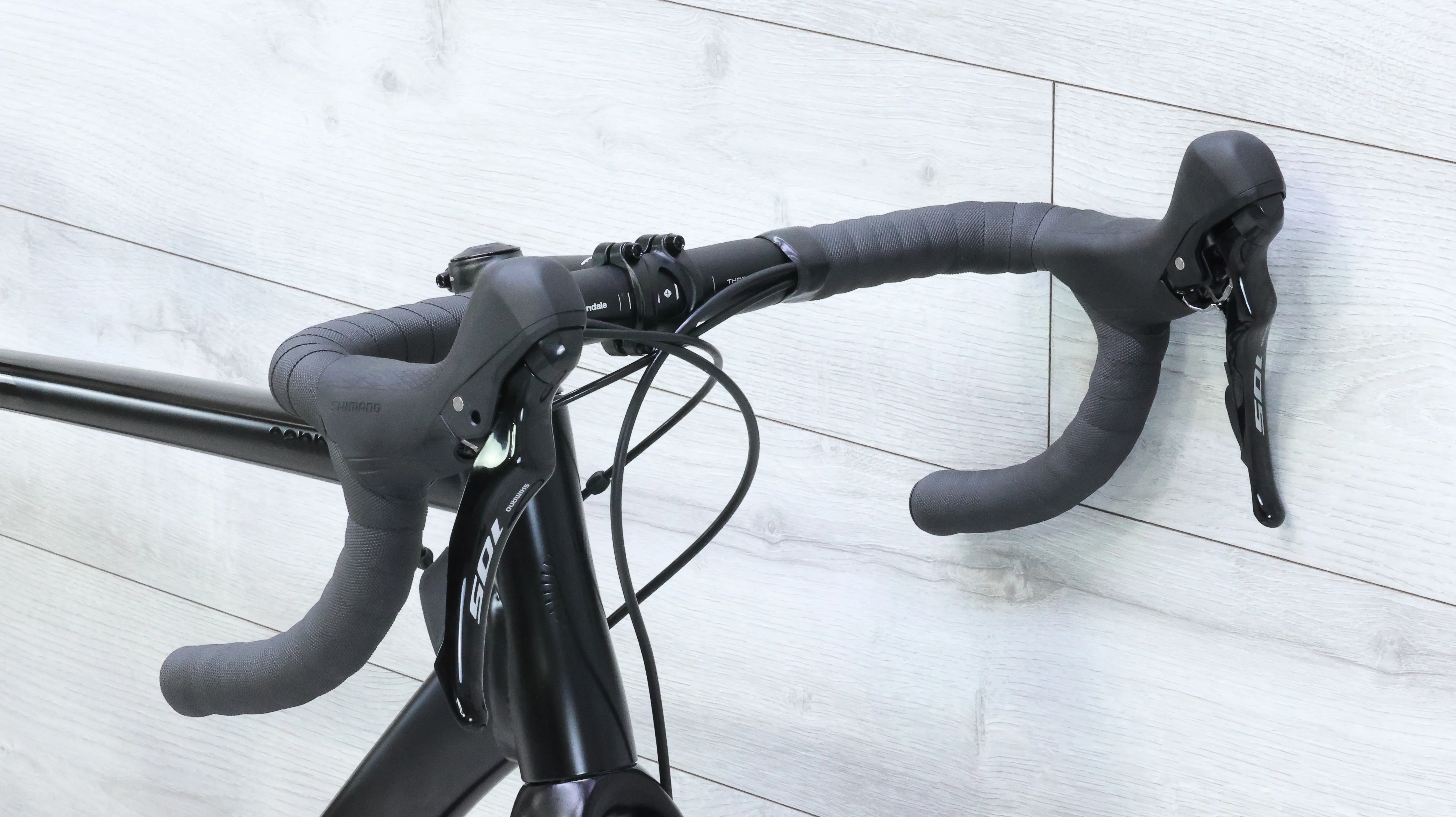 2024 Cannondale CAAD13 Disc 105 Road Bike - 56cm - Image 10