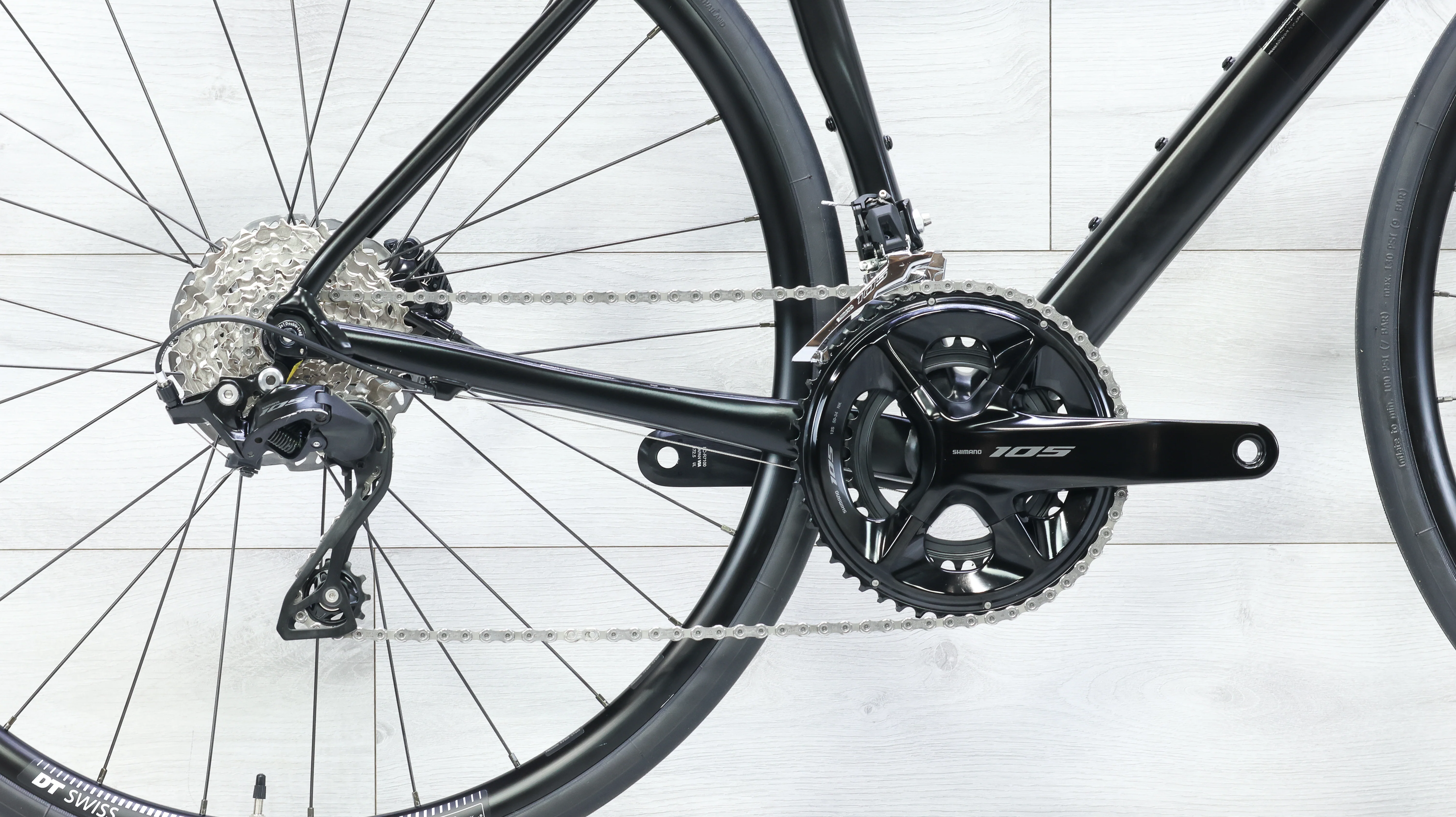 2024 Cannondale CAAD13 Disc 105 Road Bike - 56cm - Image 5