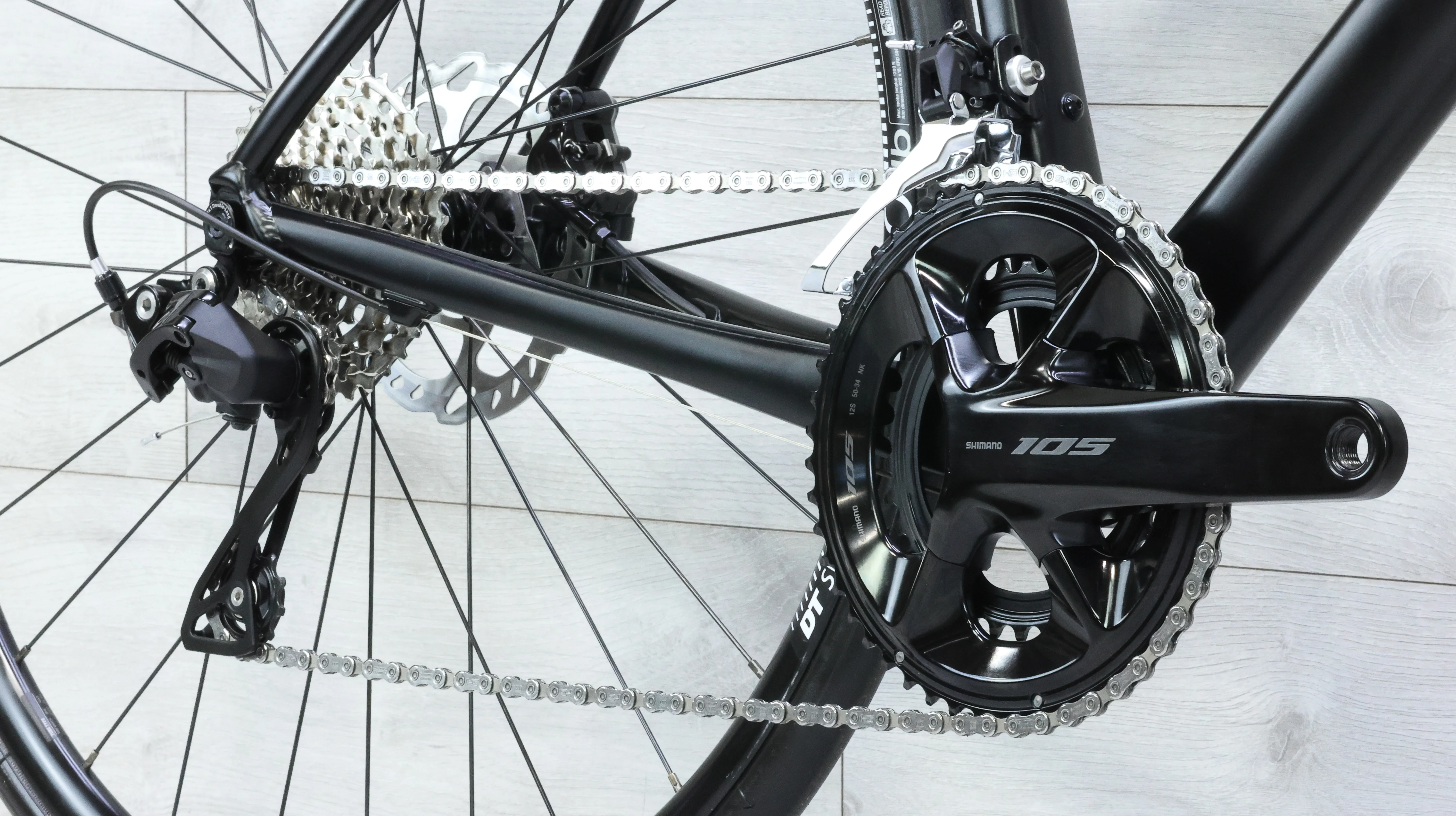 2024 Cannondale CAAD13 Disc 105 Road Bike - 58cm - Image 7