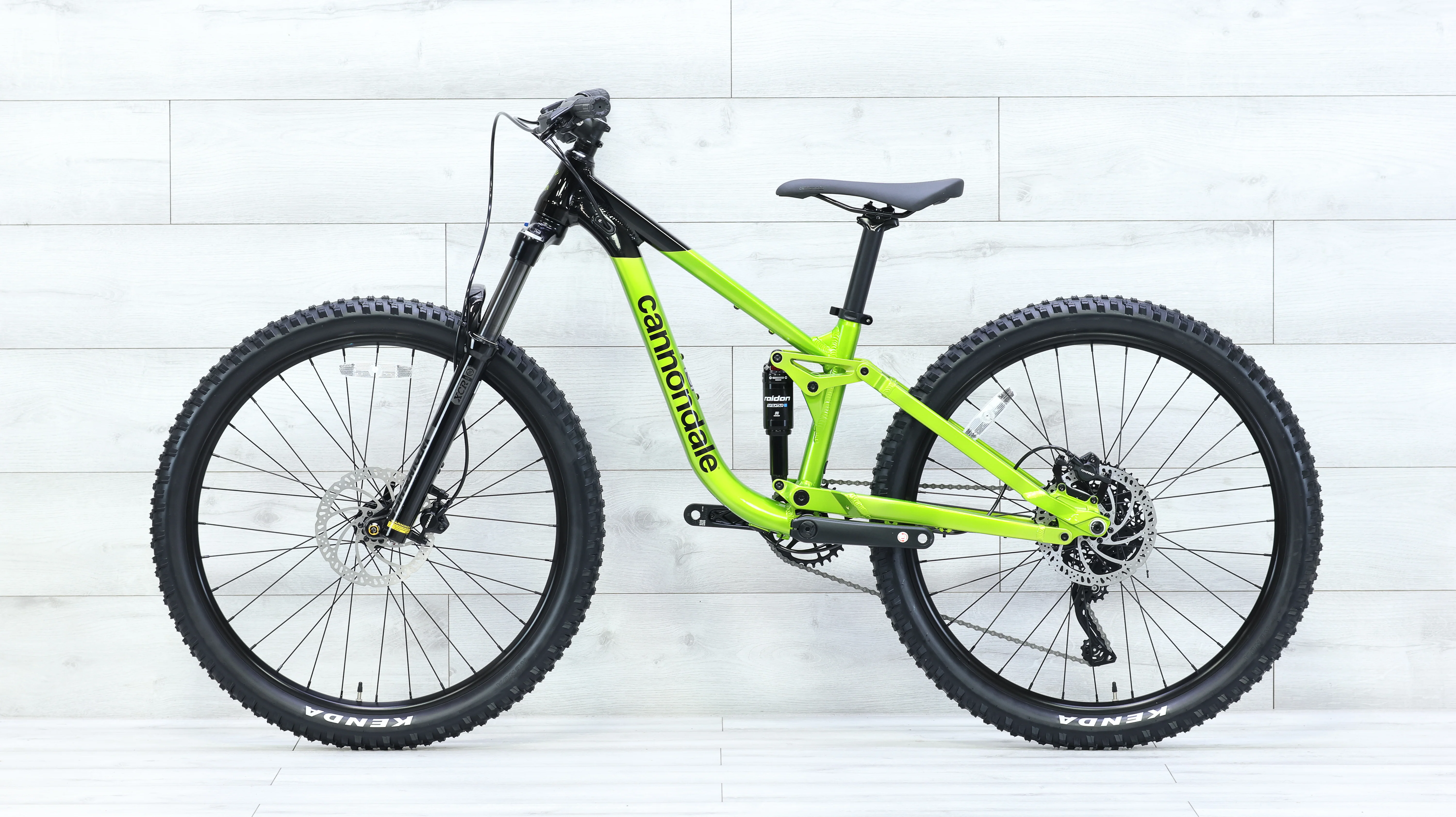 2024 Cannondale Habit 26 Kids Mountain Bike - Image 2