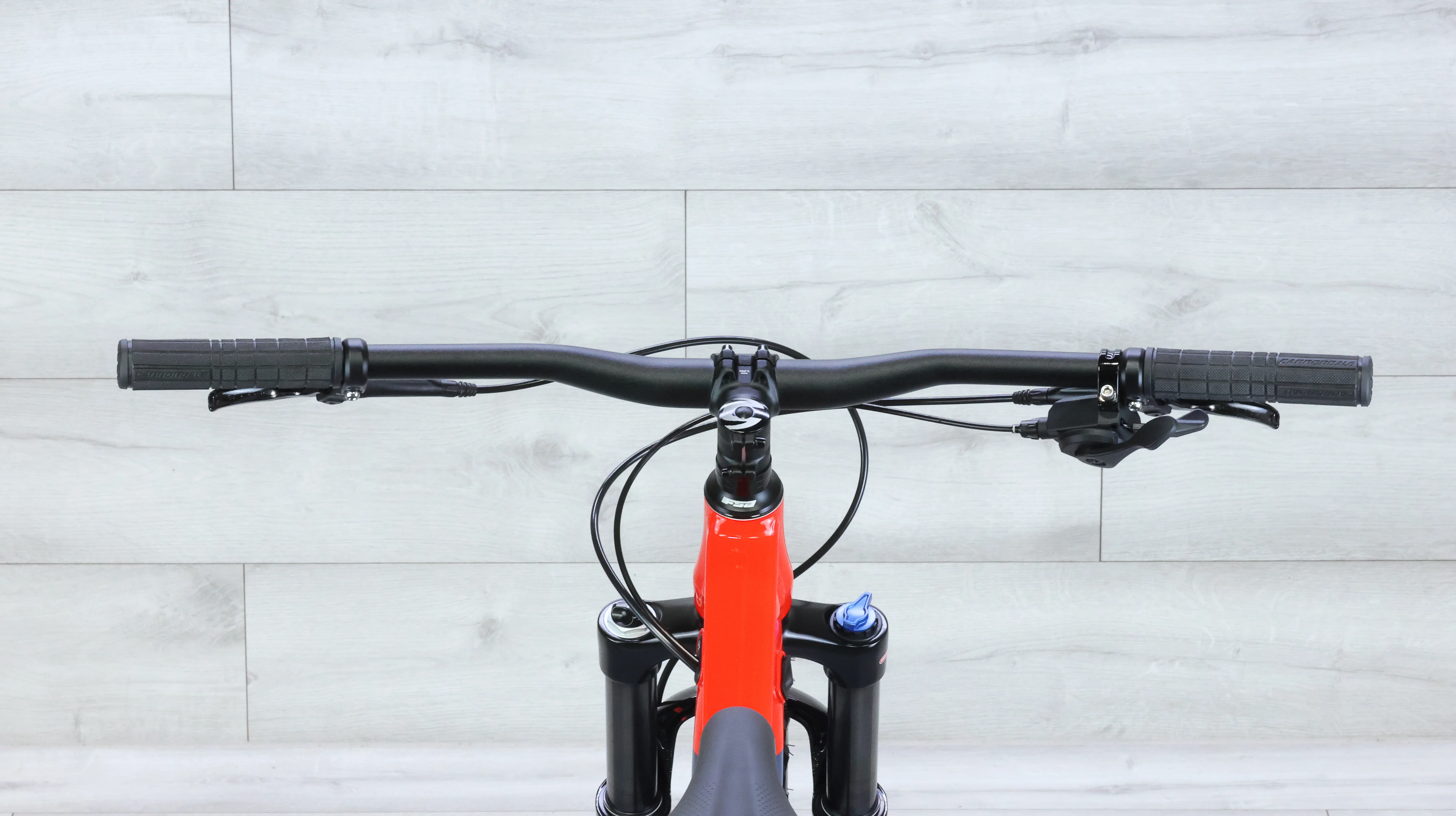2024 Cannondale Habit 26 Kids Mountain Bike - Image 12