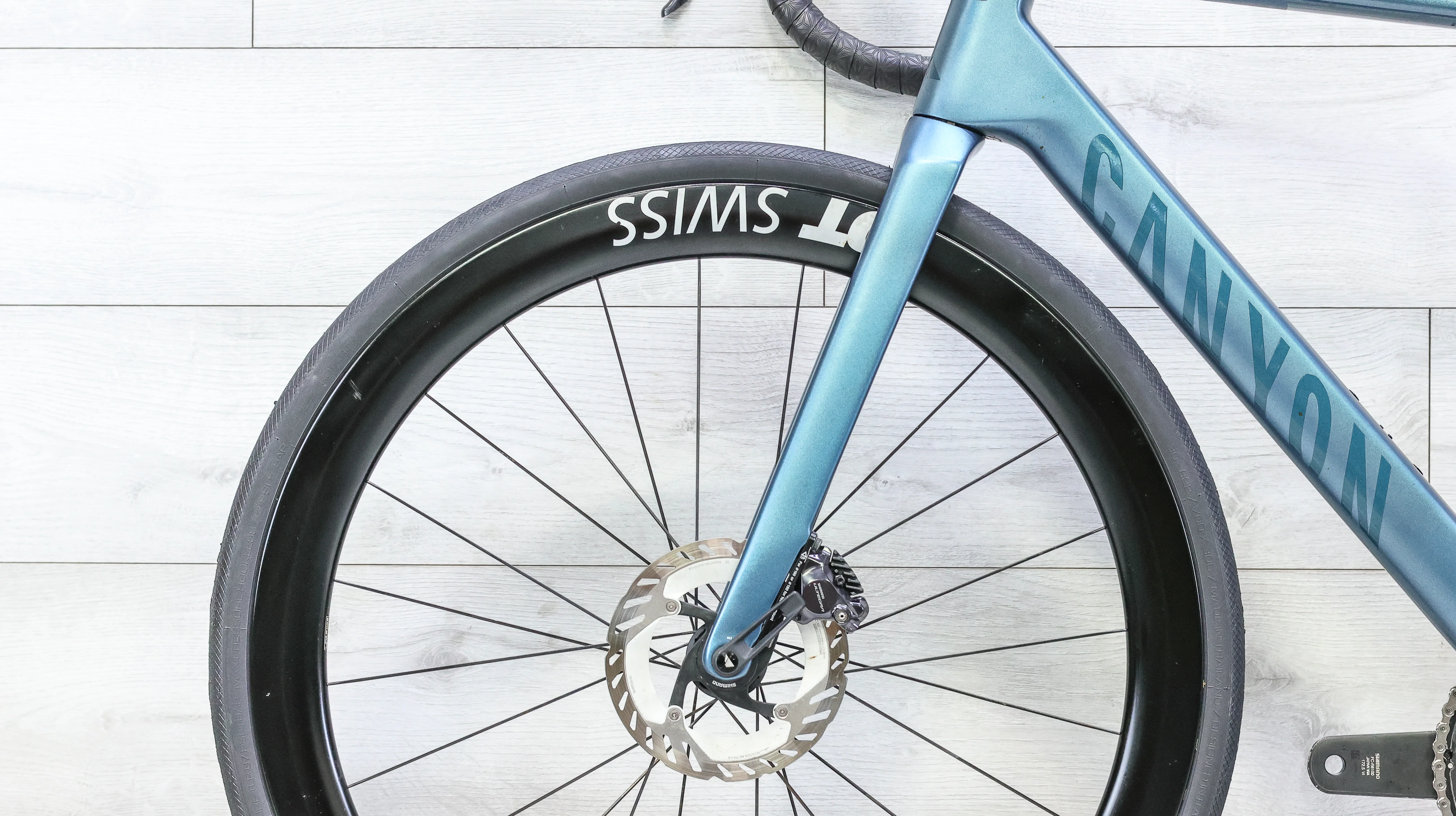 Canyon Ultimate CF SLX 8 Di2 Road Bike - 2024, Medium - Image 14