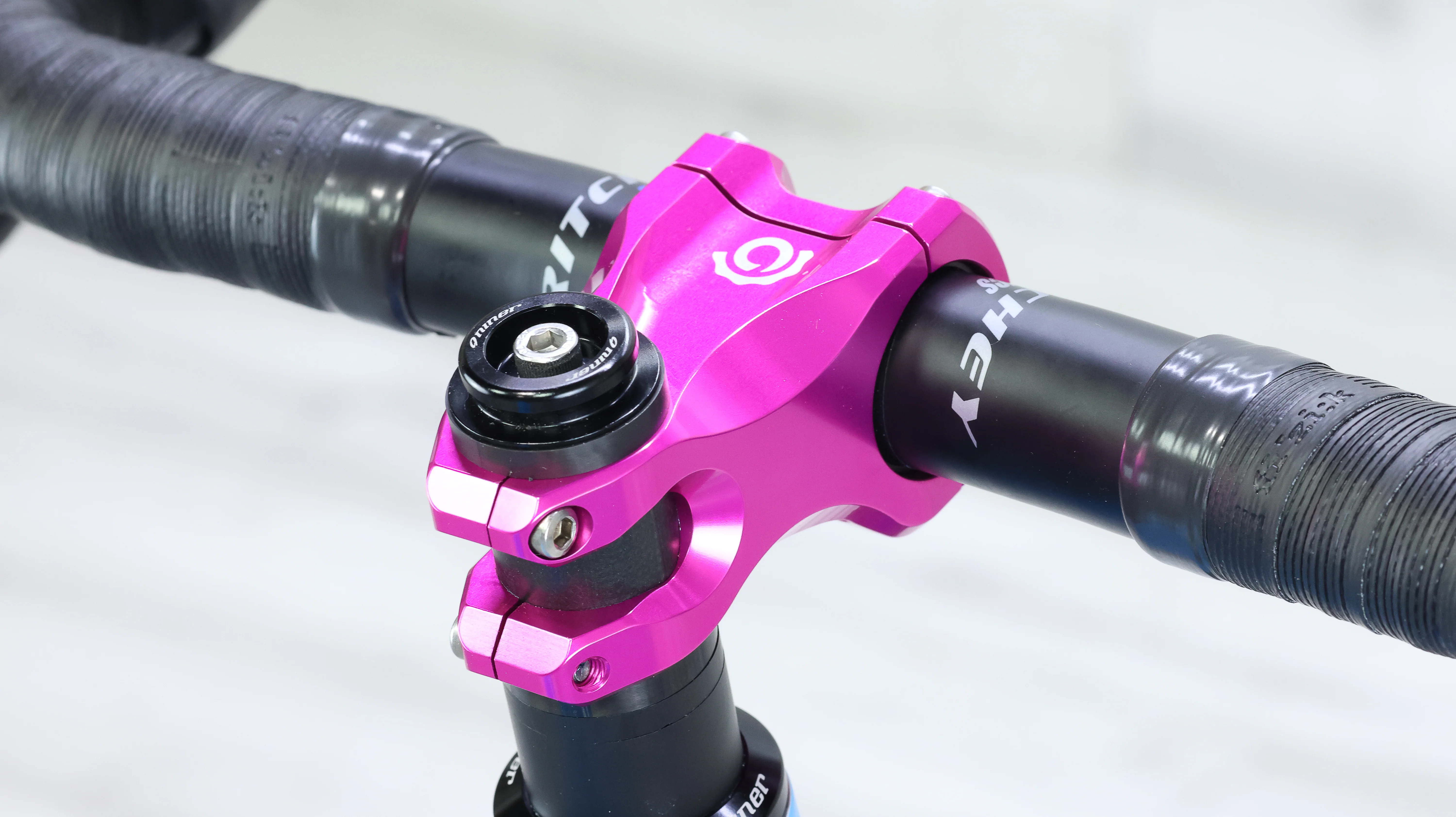 2024 Niner RLT 9 AXS Gravel Bike - 53cm - Image 14