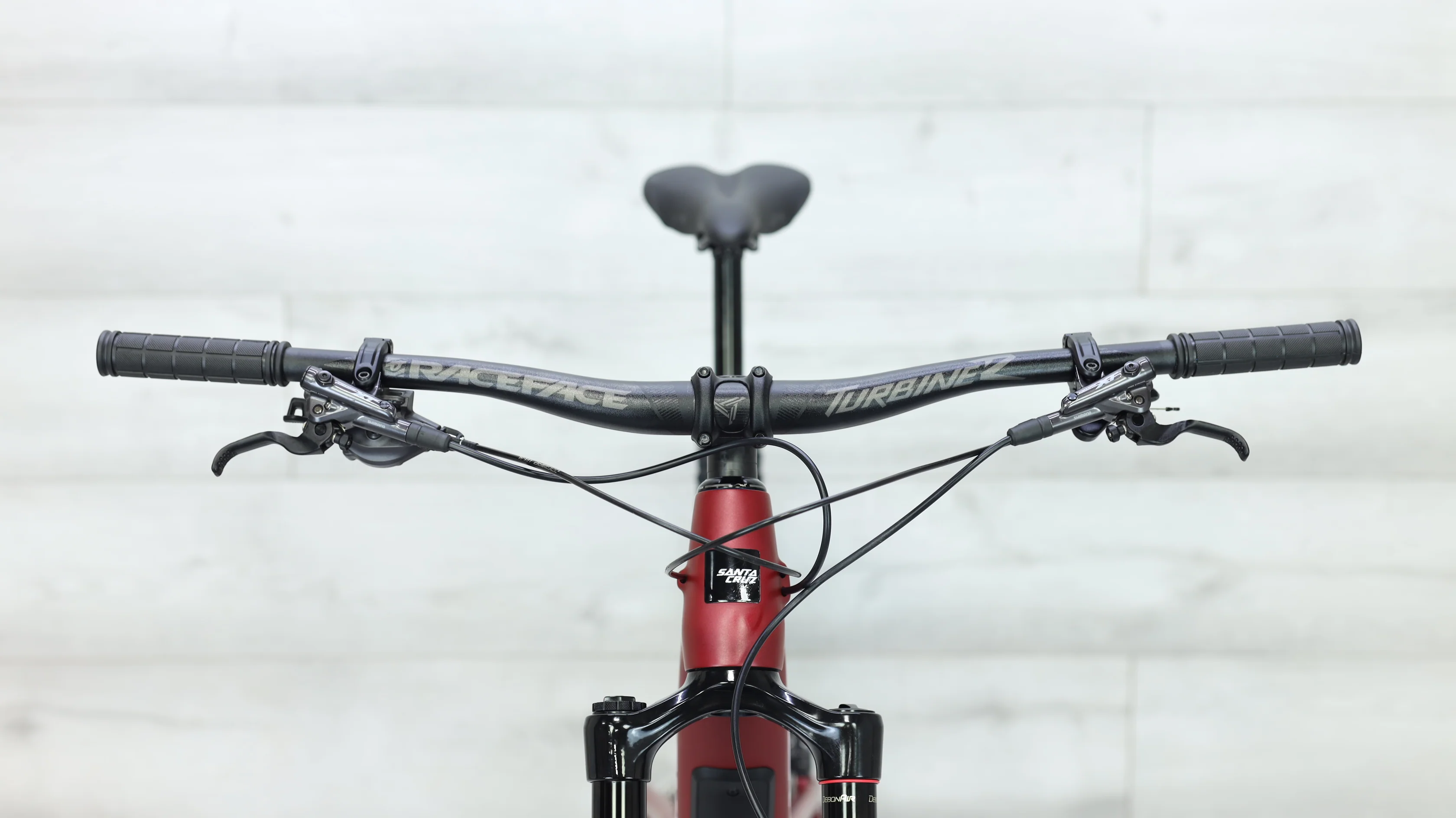 2024 Santa Cruz Hightower XT Carbon C Mountain Bike - Medium - Image 11