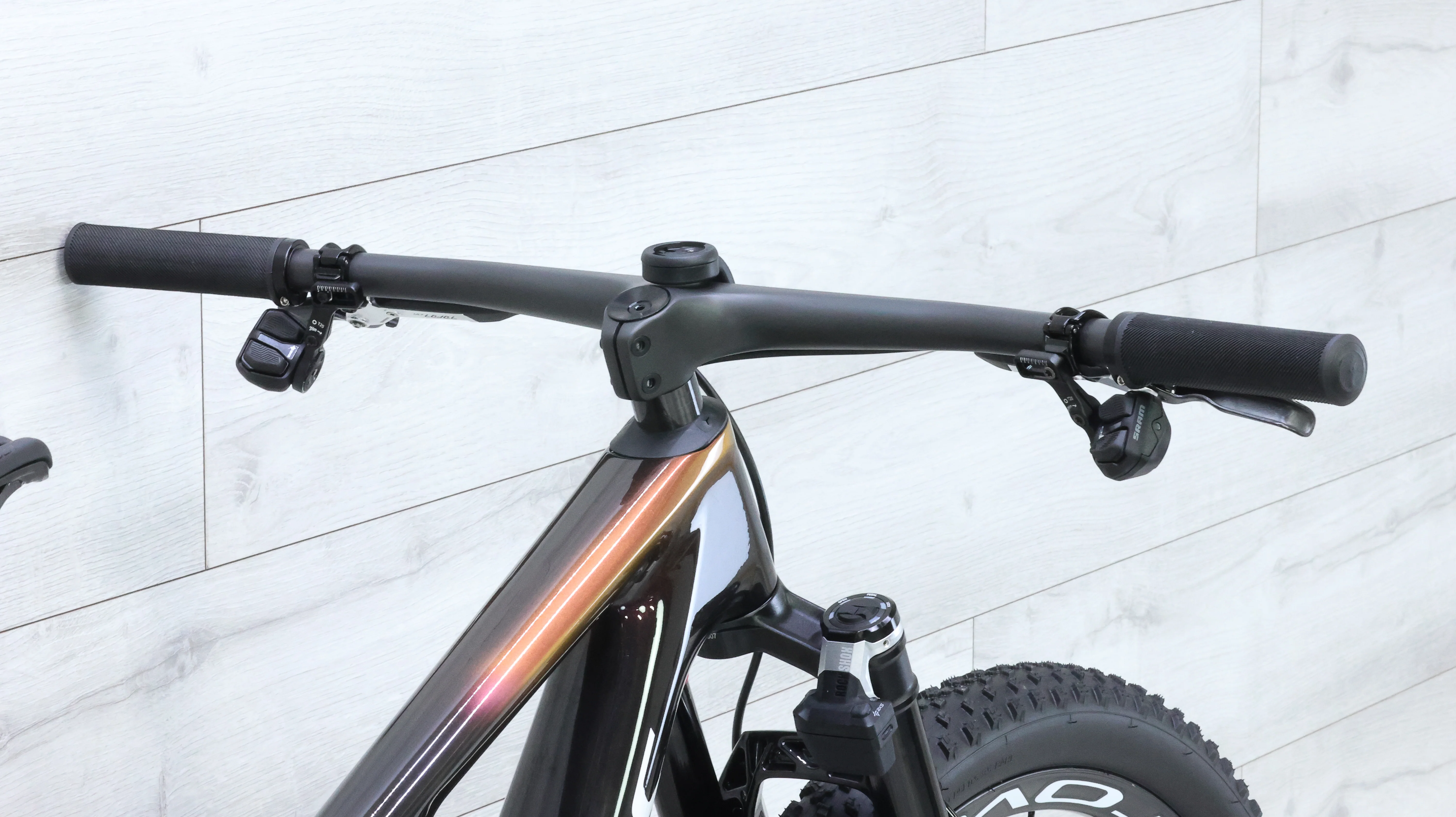 2024 Specialized S-Works Epic 8 Mountain Bike - Medium - Image 13