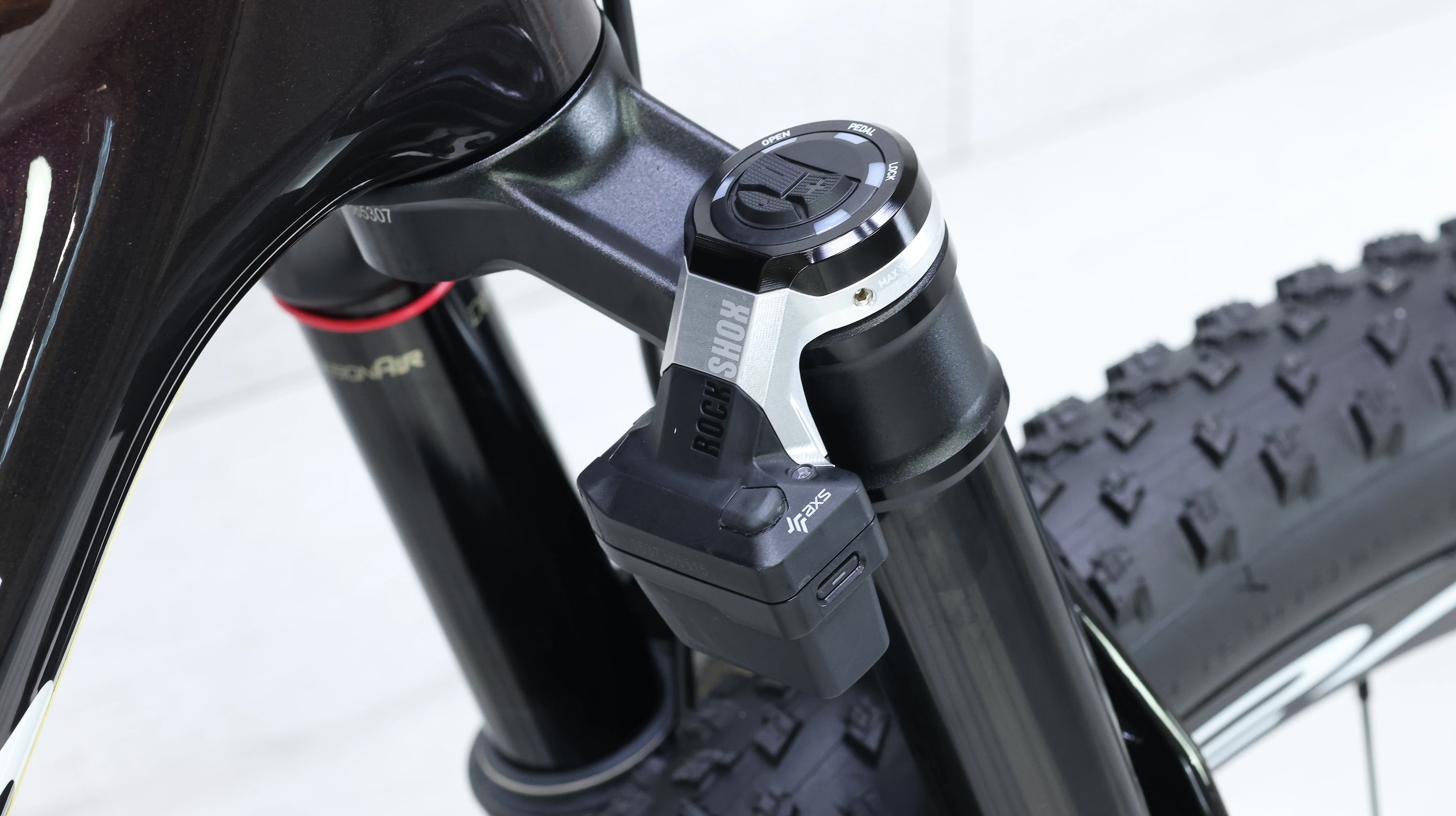 2024 Specialized S-Works Epic 8 Mountain Bike - Medium - Image 16