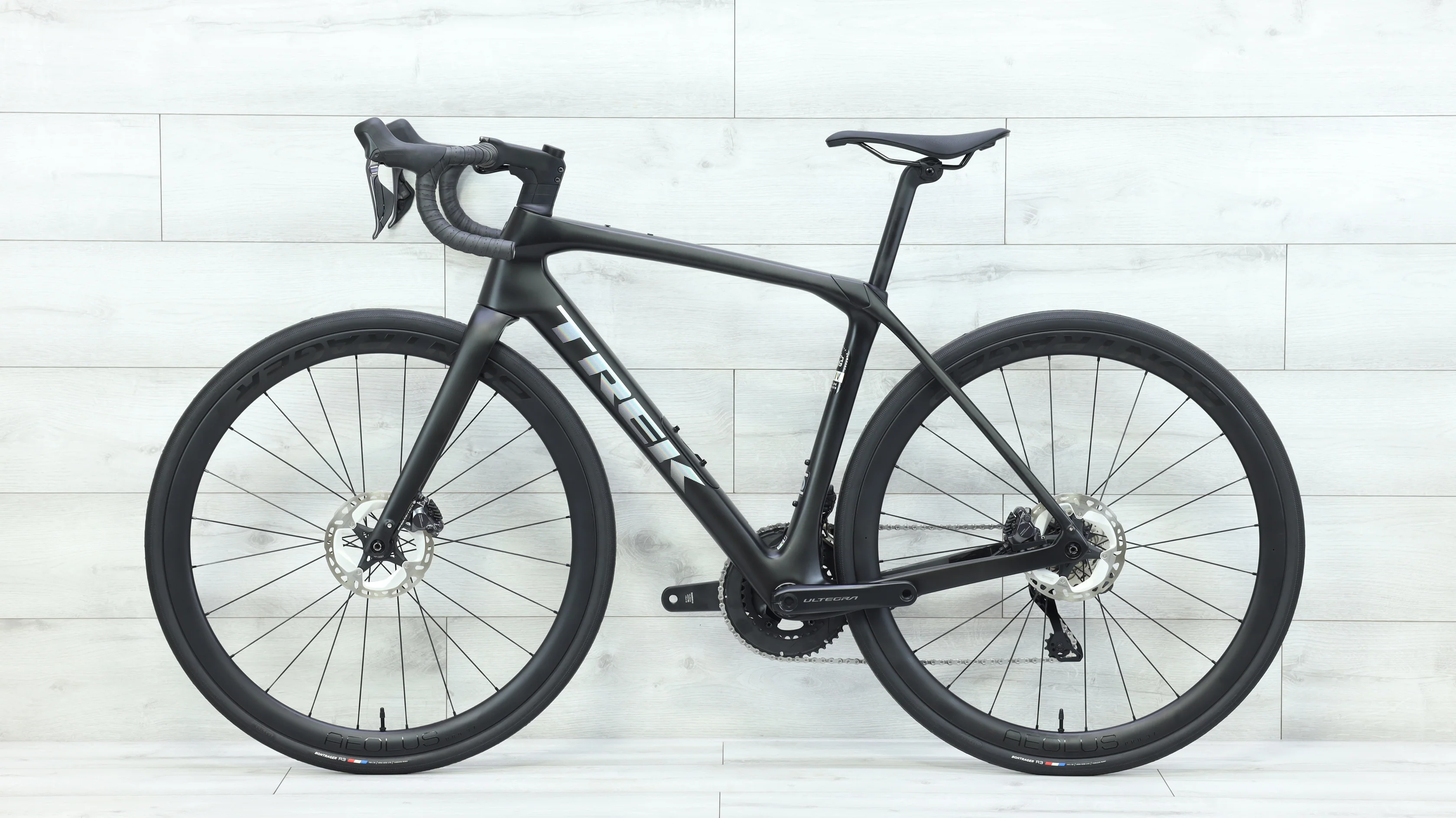2024 Trek Domane SLR 7 Gen 4 Road Bike - 54cm - Image 2