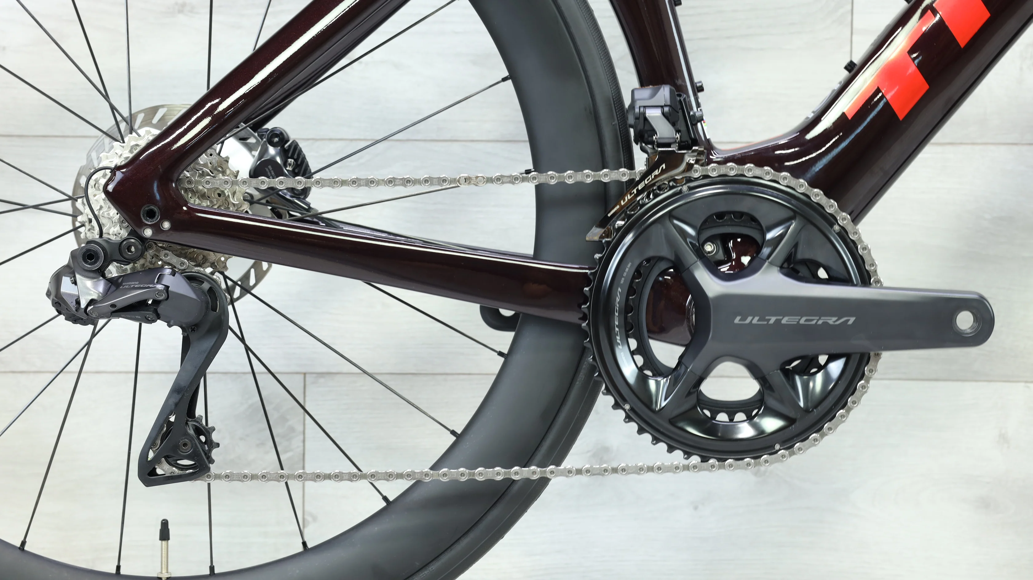 2024 Trek Madone SL 7 Gen 7 Road Bike - 52cm - Image 4