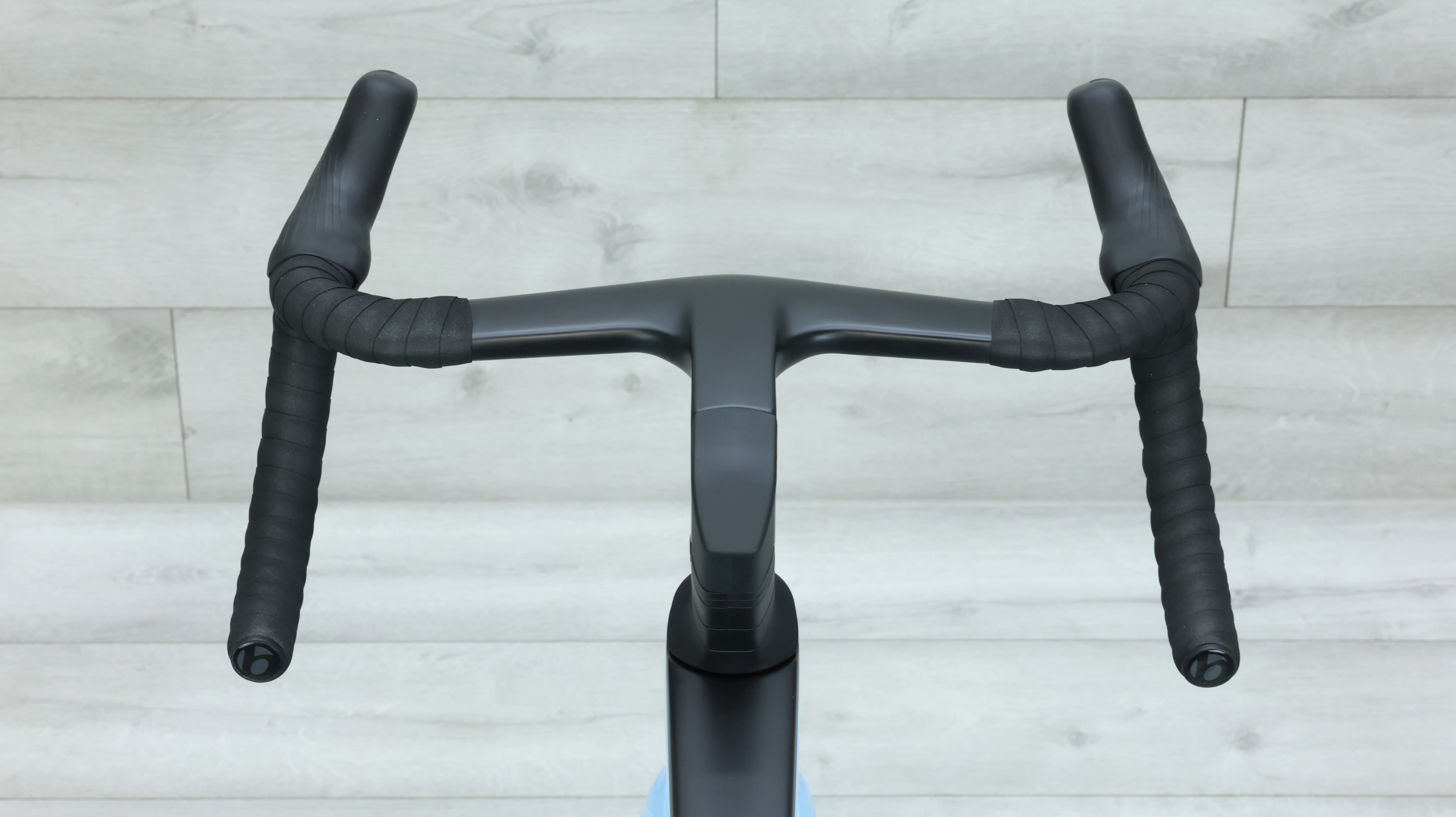 2024 Trek Madone SLR 9 Gen 7 Road Bike - 56cm - Image 13