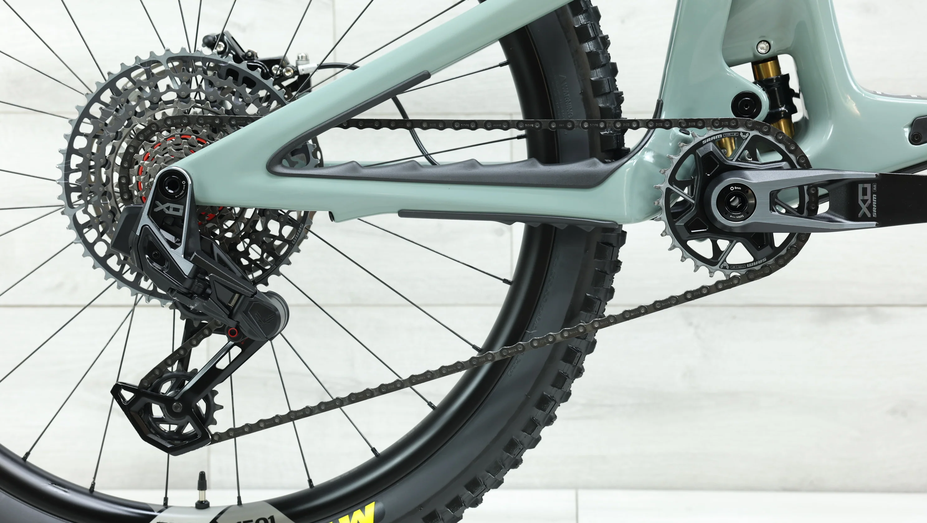 2024 Yeti SB135 LRT3 XO T-Type Mountain Bike - Medium - Image 4