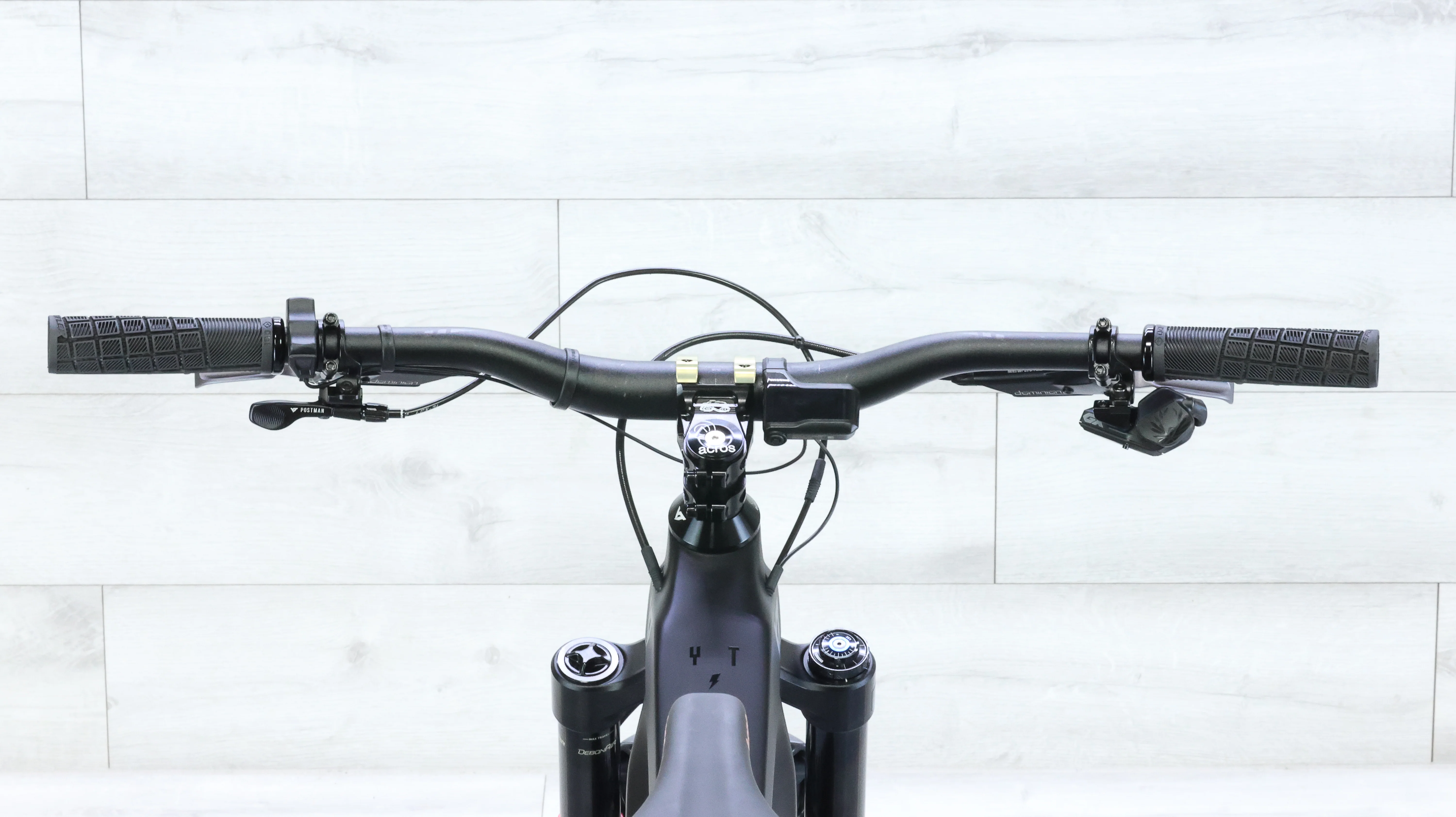 2024 YT Decoy CORE 4 29 Mountain E-Bike - Medium - Image 13