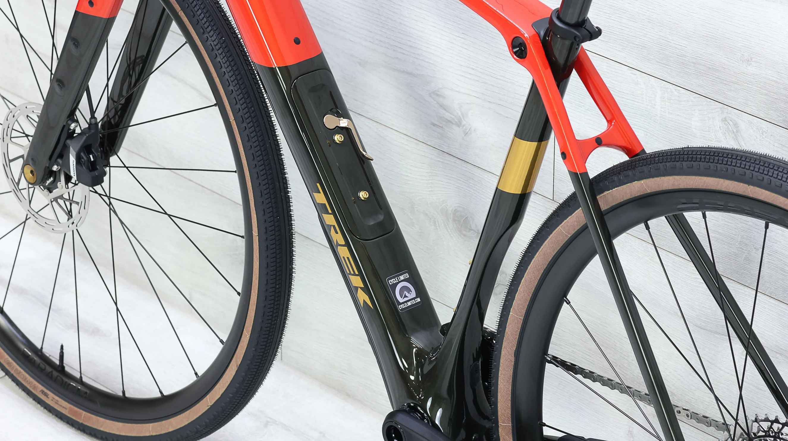 2025 Trek Checkpoint SL 5 AXS Gen 3 Gravel Bike - 54cm - Image 15