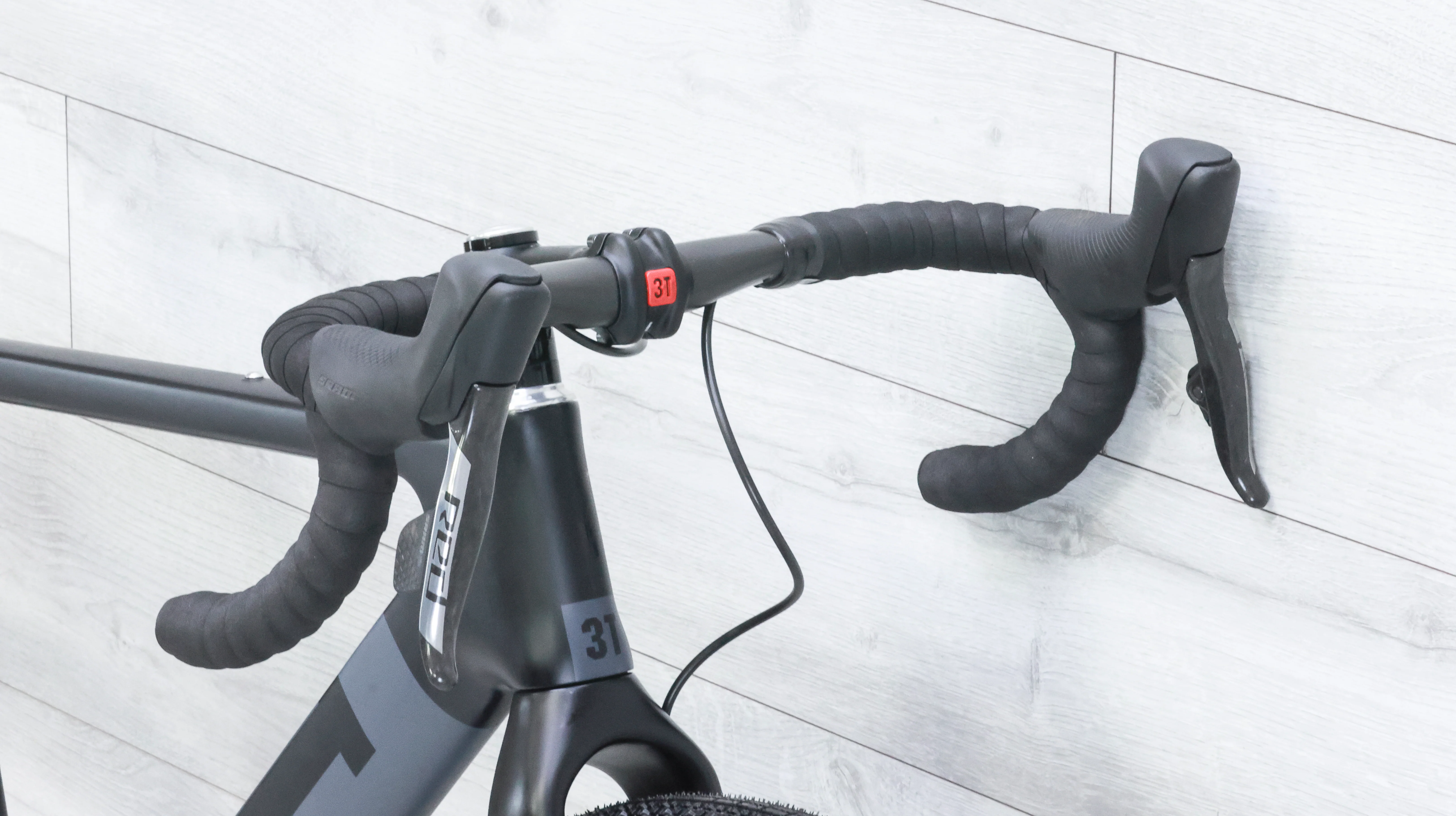 3T Exploro LTD Red AXS eTap Gravel Bike - 2020, Medium - Image 10