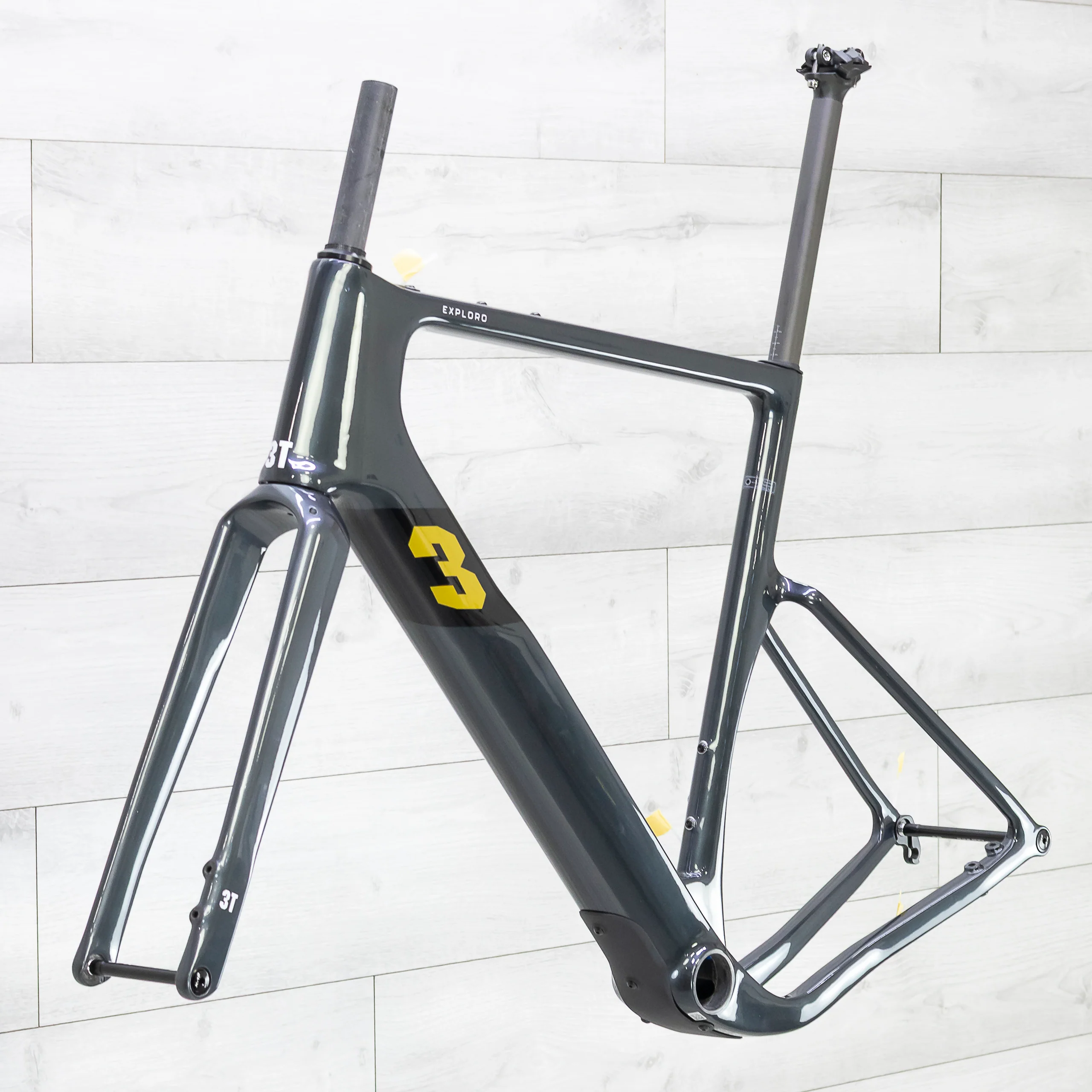 3T Exploro Ultra Graphite Gravel Bike Frameset - 56cm - Image 4
