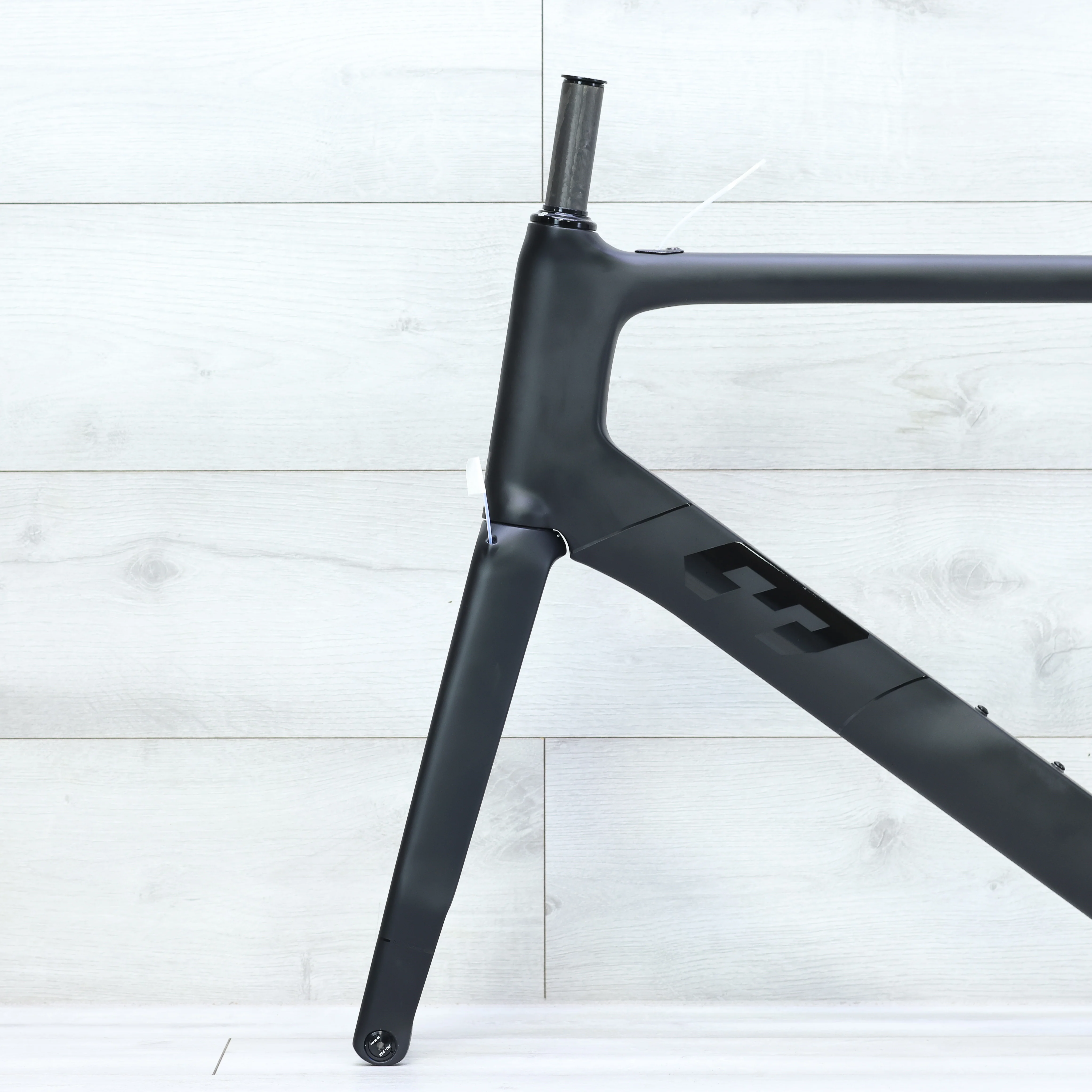 3T Strada 1x Team Stealth Disc Brake Aero Road Bike Frameset - X-Large - Image 5