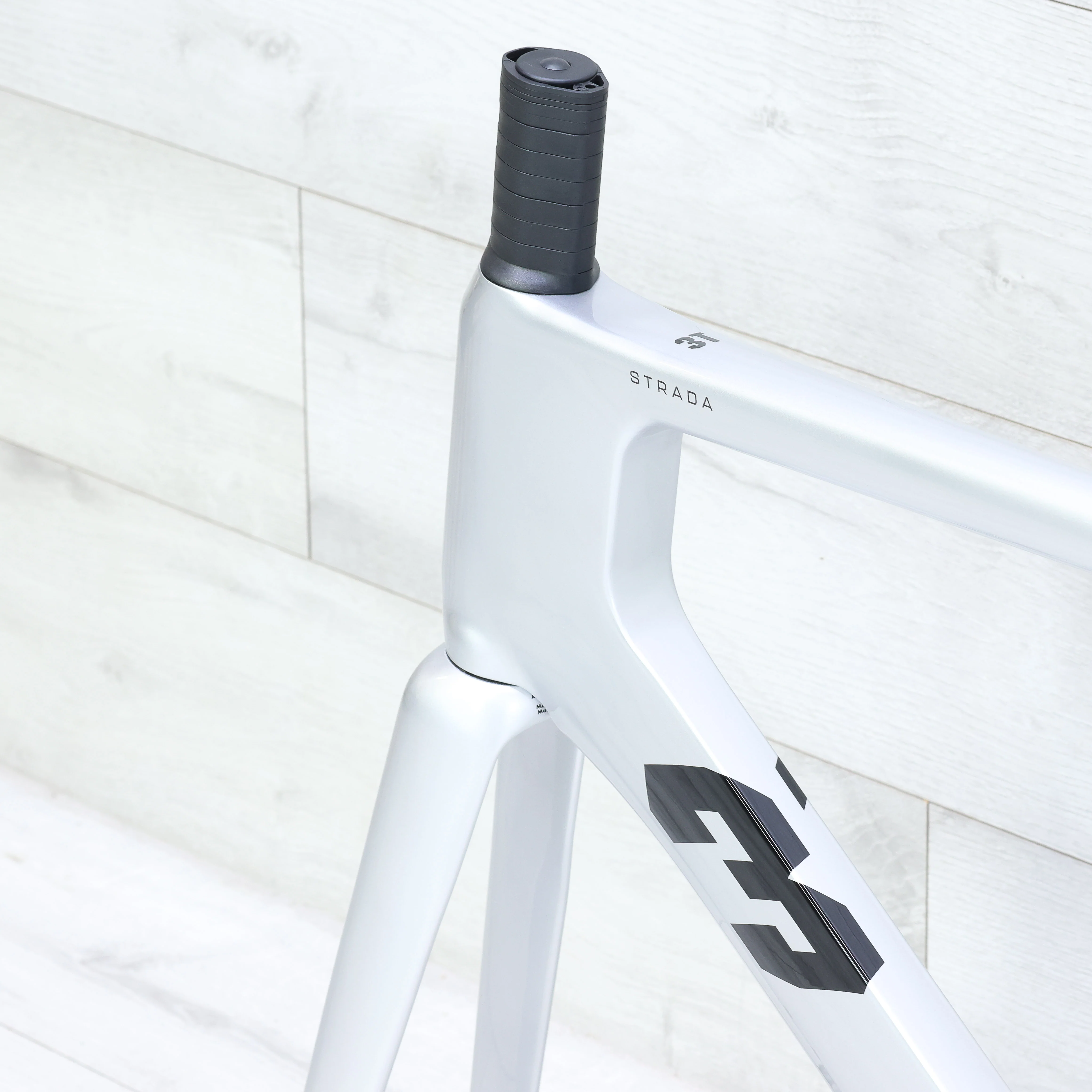 3T Strada 2x Disc Brake Aero Road Bike Frameset 700c Chrome - 56cm - Image 7