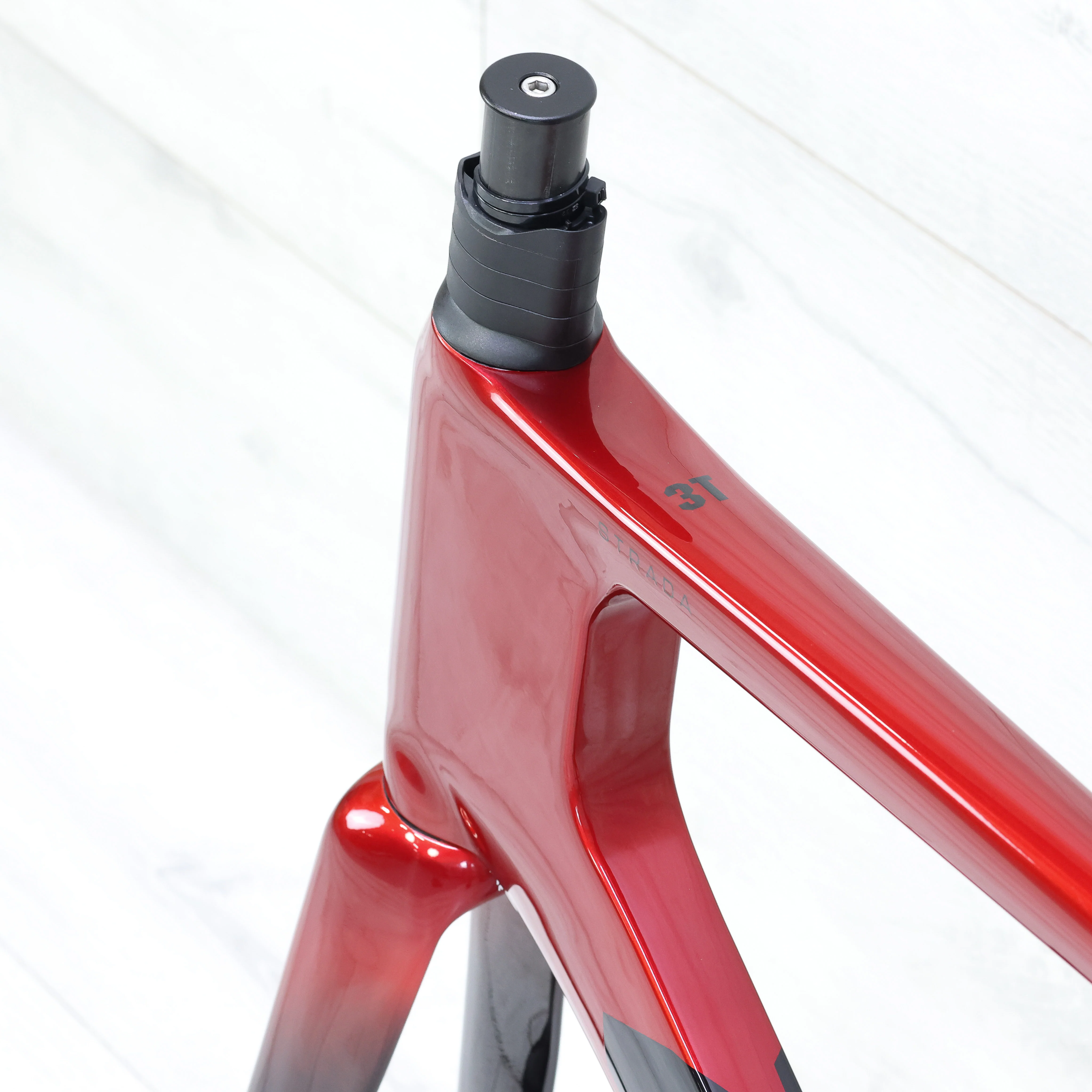 3T Strada 2x Disc Brake Aero Road Bike Frameset 700c Red/Black - 56cm - Image 7