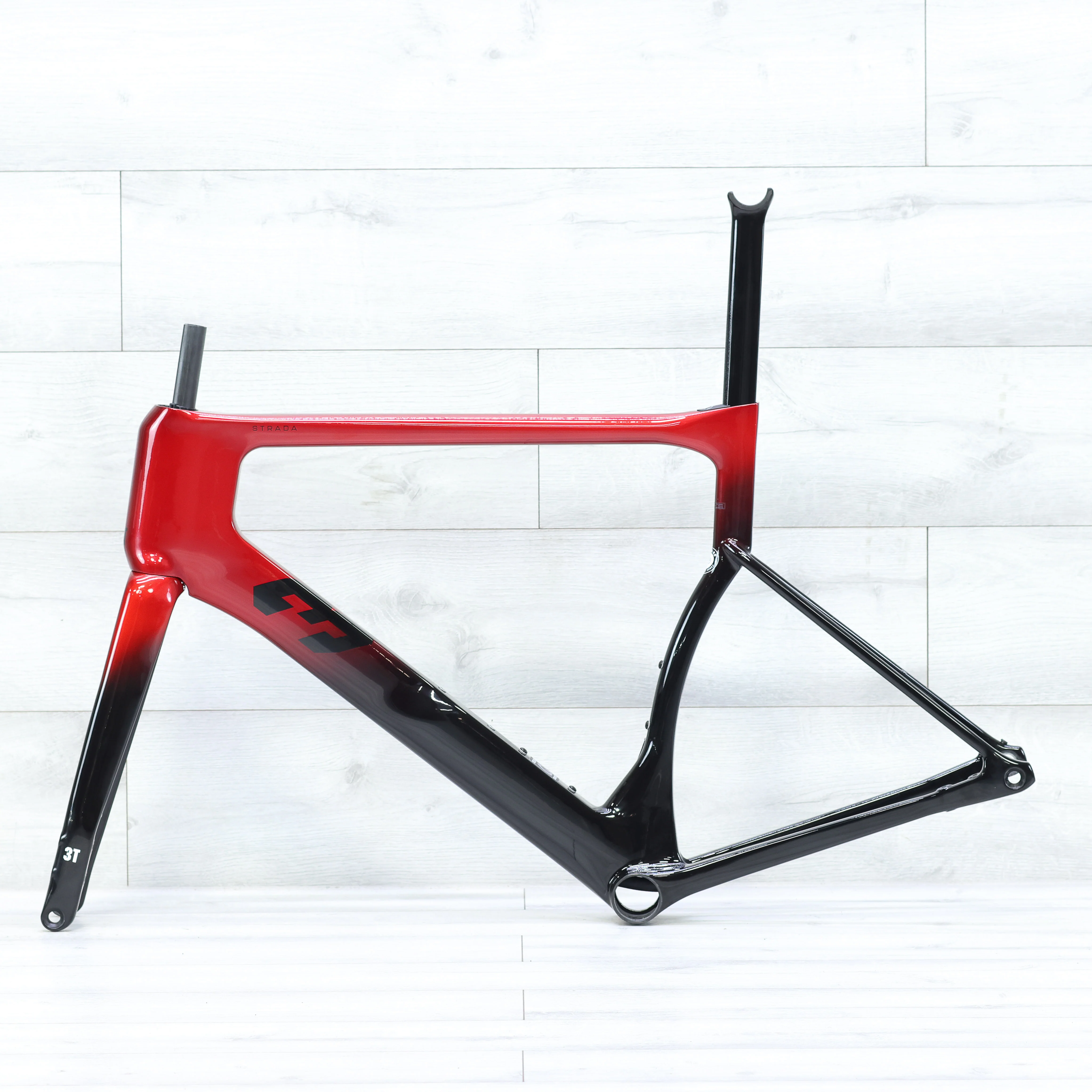 3T Strada 2x Disc Brake Aero Road Bike Frameset 700c Red/Black  - 56cm - Image 2