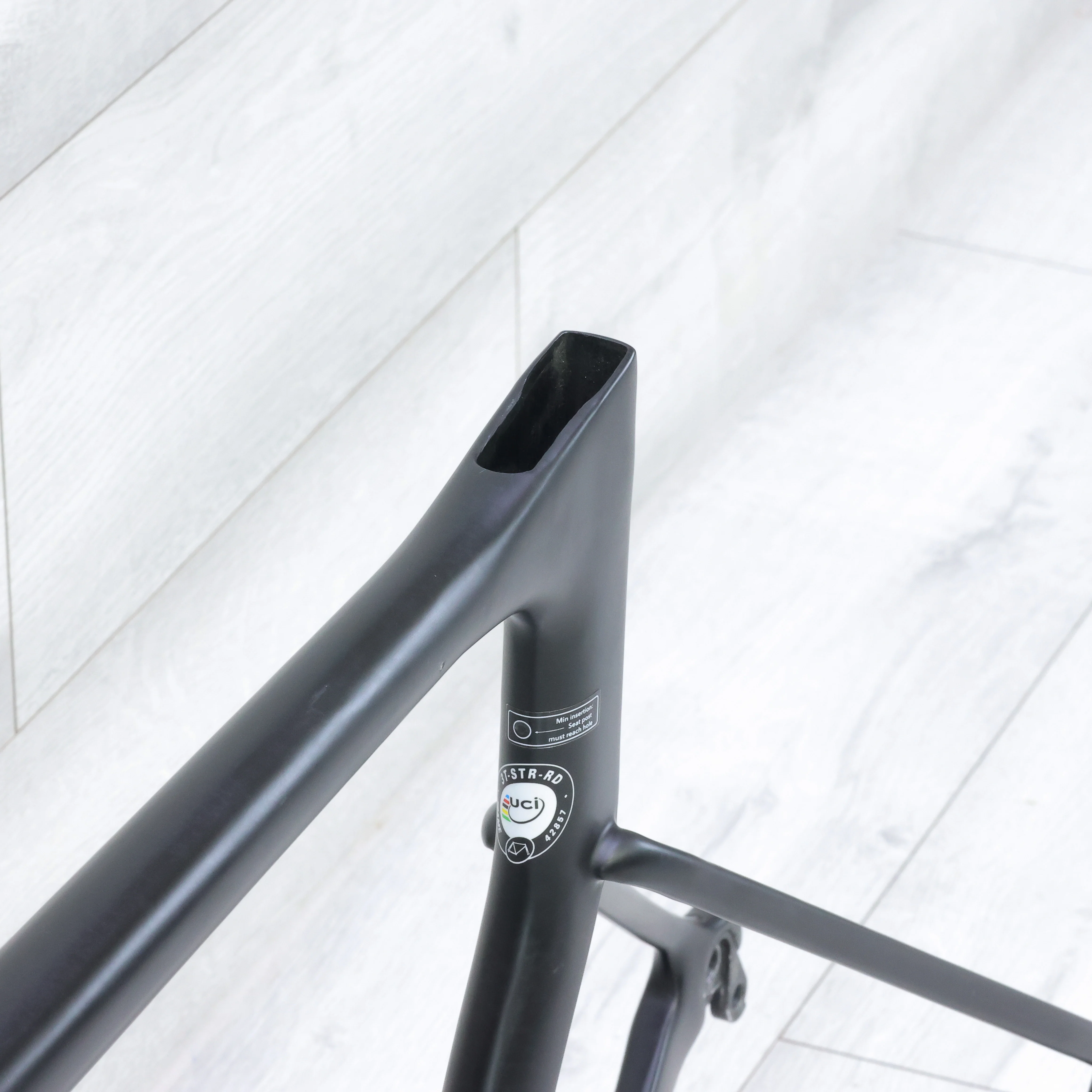 3T Strada Team Stealth Road Bike Frameset - Medium - Image 6