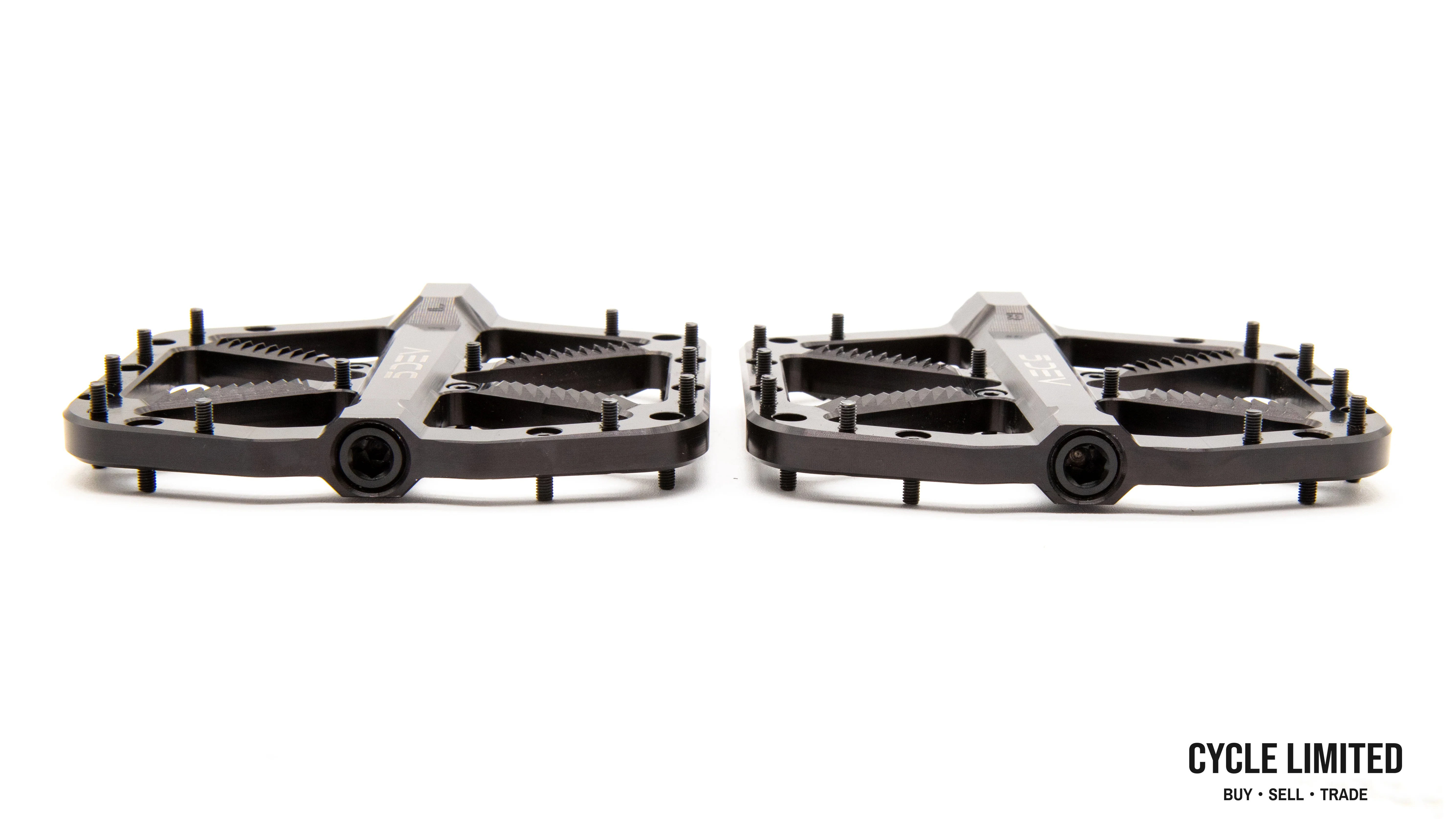 5DEV Trail/Enduro Flat Pedals Black 341g - Image 4
