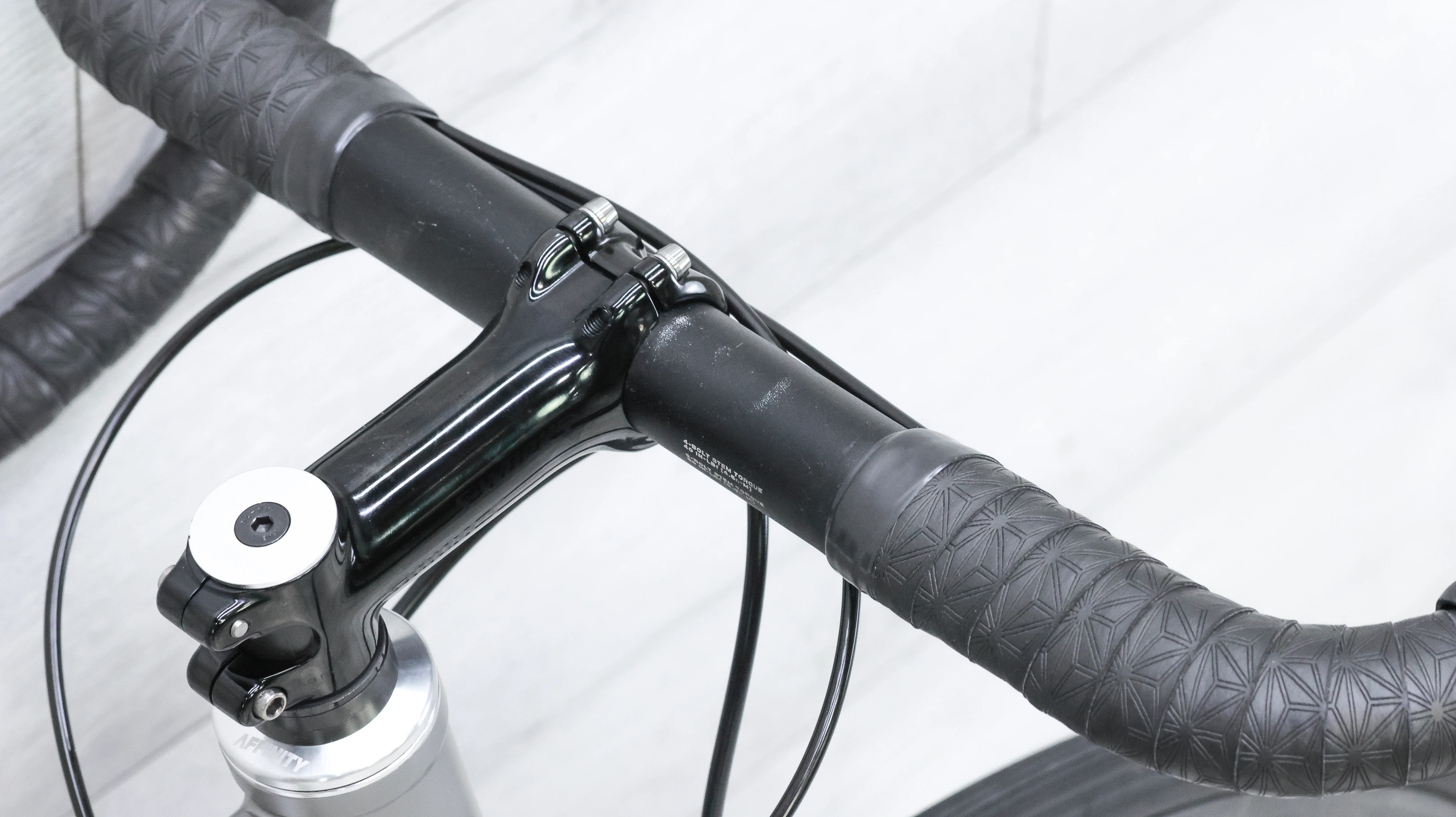 Affinity Anthem Stainless Steel Road Bike - 2021, Medium - Image 18