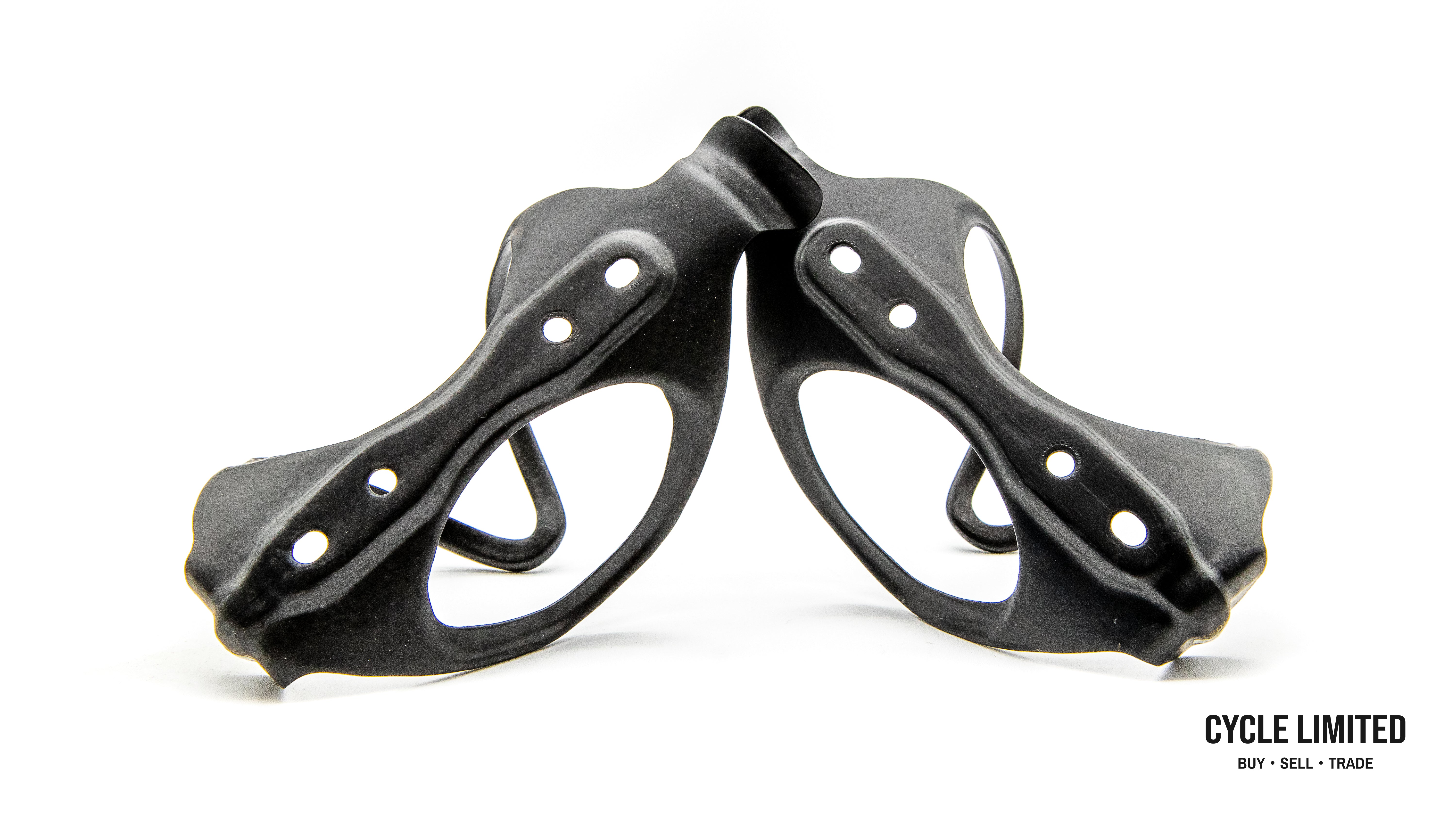 Arundel DTR / STR Carbon Fiber Bottle Cage Pair 50g - Image 3