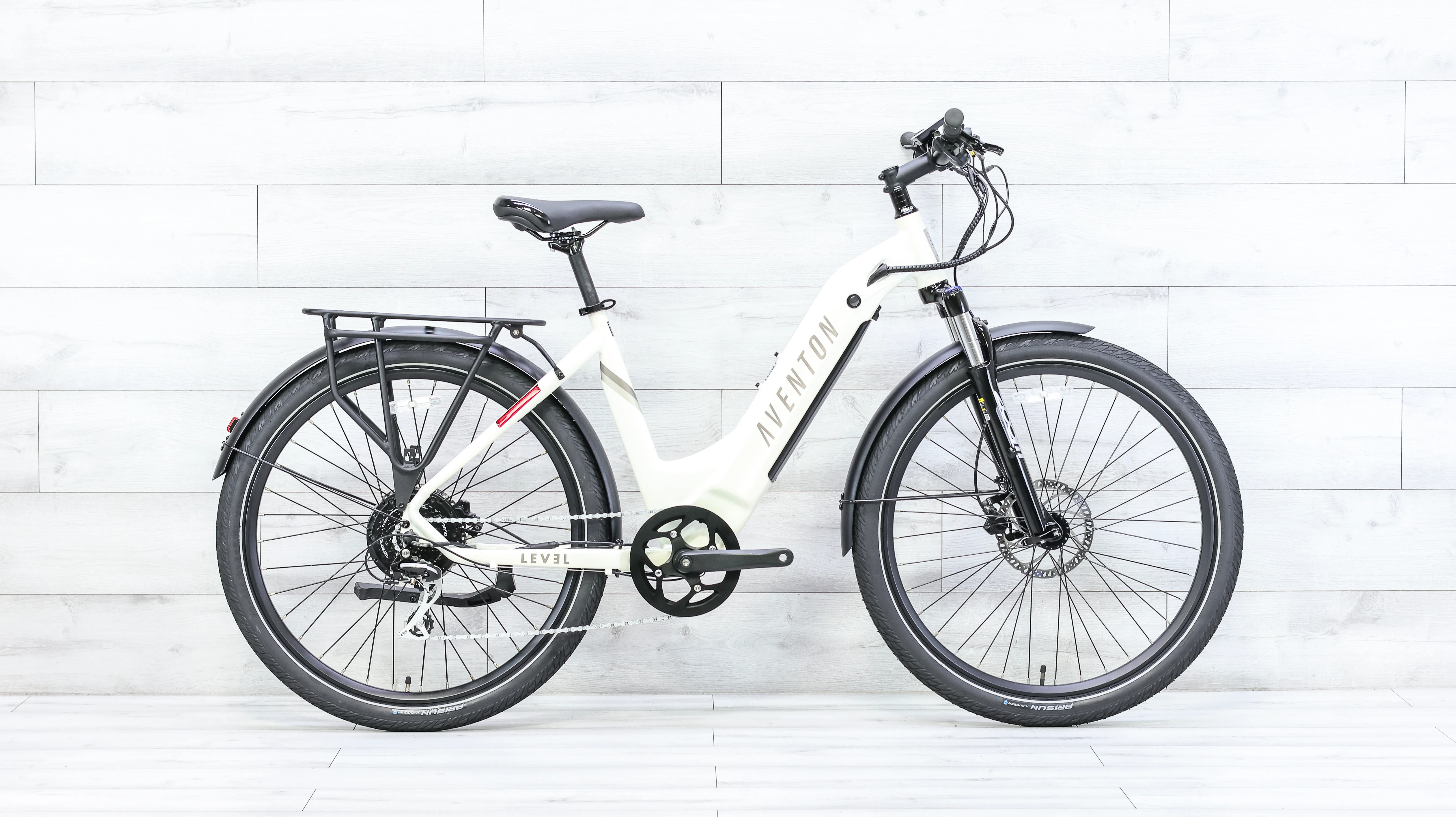 Aventon Level 2 Step-Through E-Bike - 2023, Med/Large