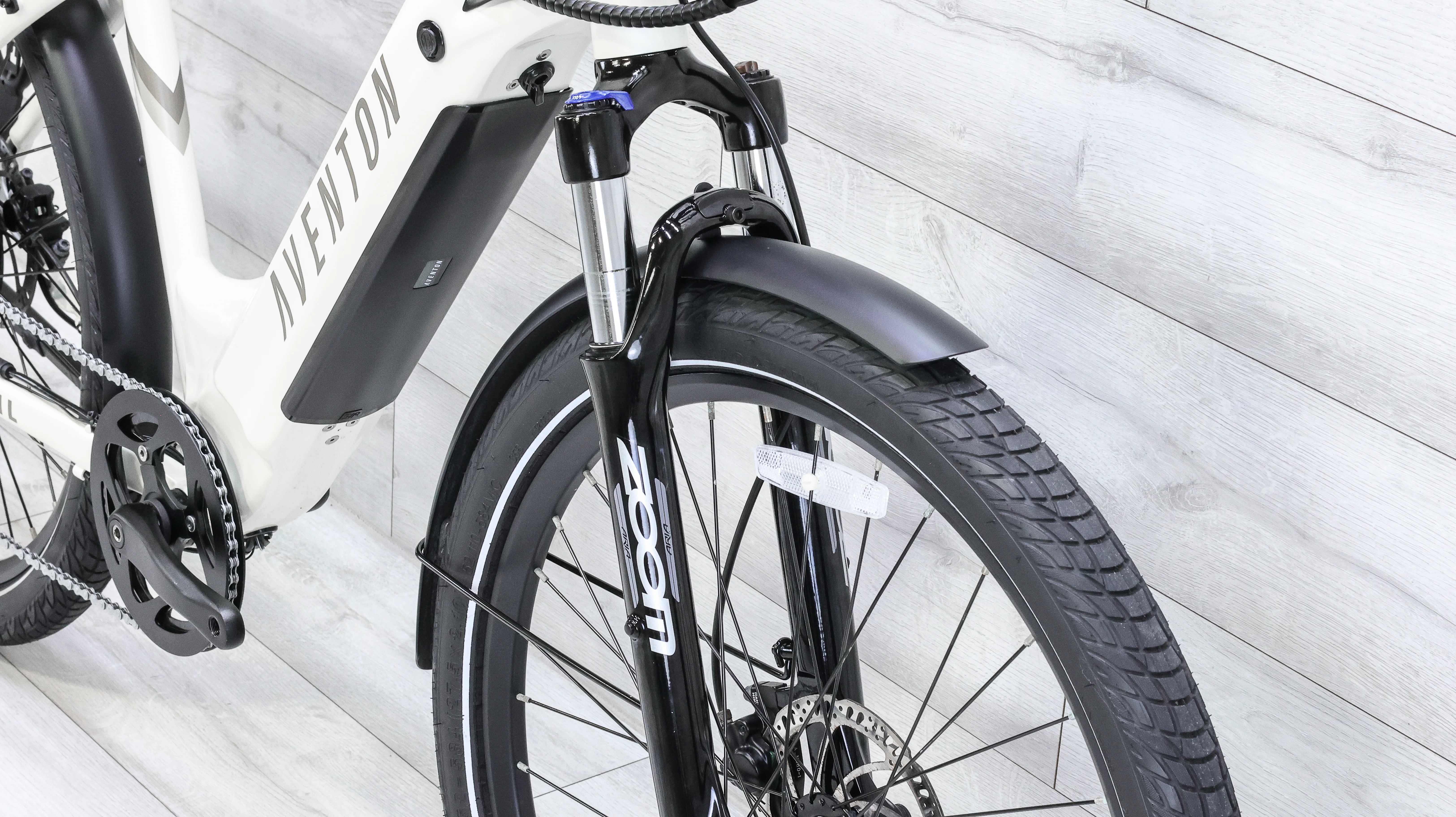 Aventon Level 2 Step-Through E-Bike - 2023, Med/Large - Image 8