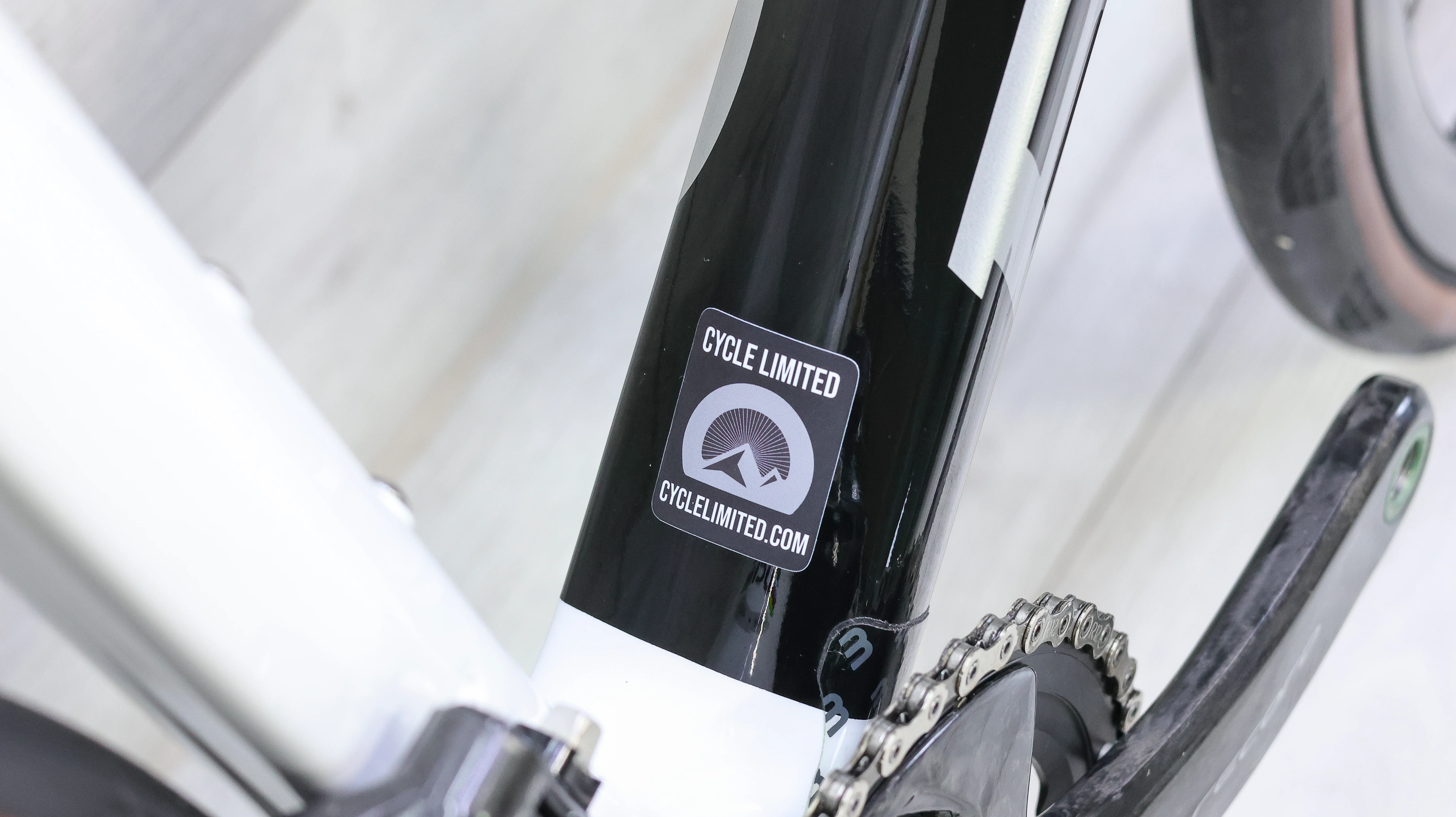 Basso Diamante SV Disc Signature Series Campagnolo Super Record EPS Road Bike - 2024, 53cm - Image 3