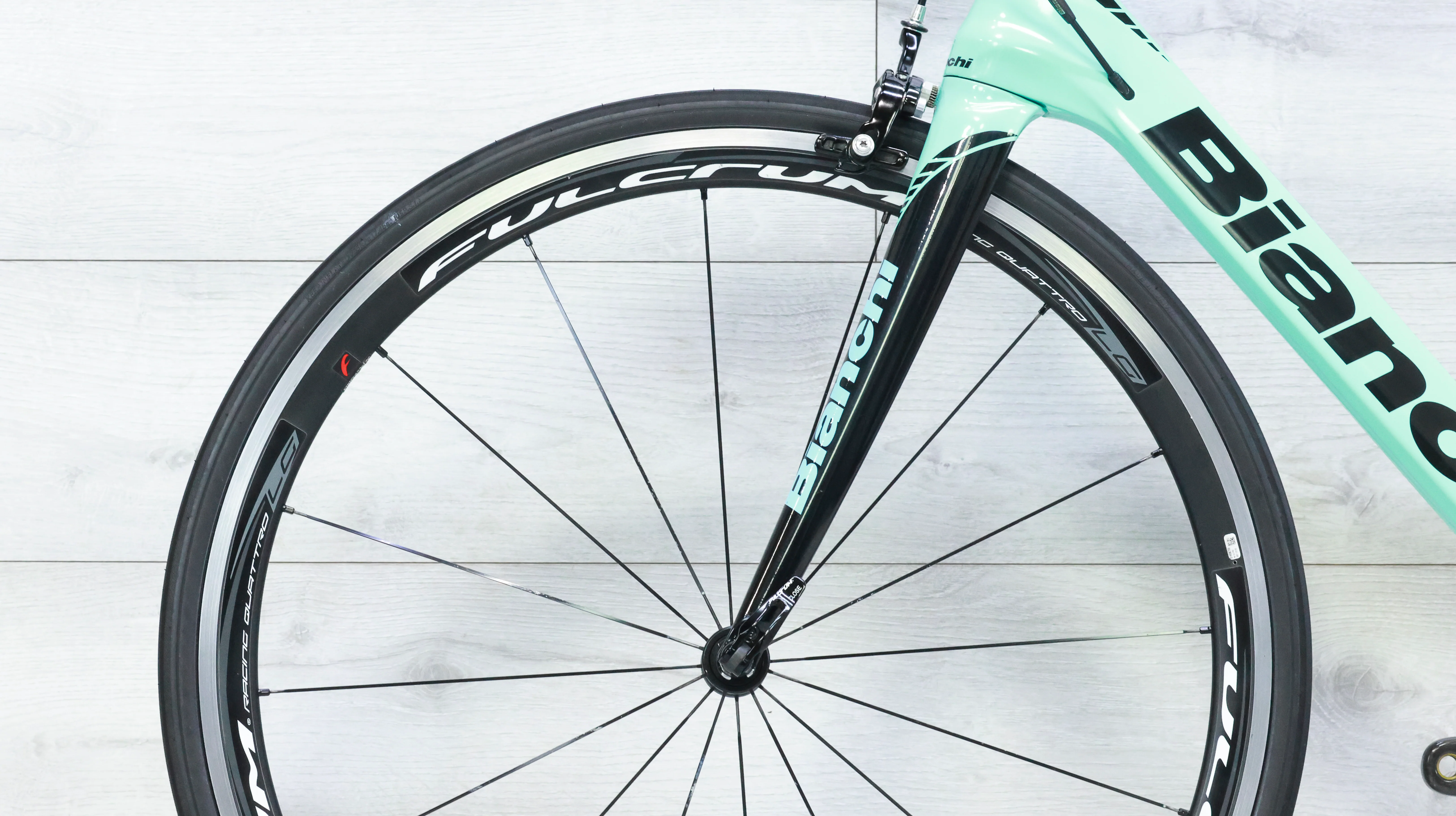 Bianchi Infinito CV Campagnolo Chorus Road Bike - 2019, 61cm - Image 14
