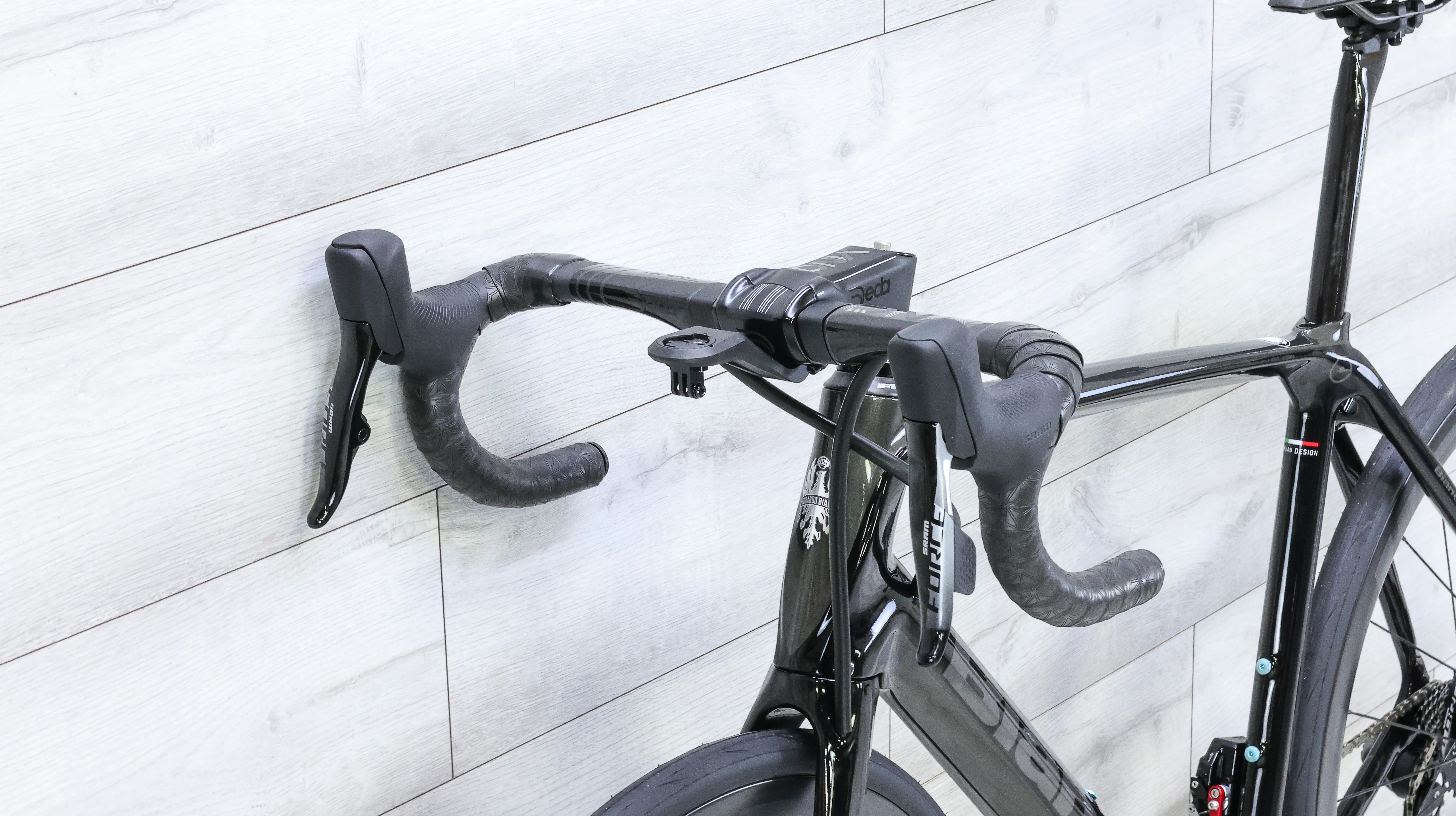 Bianchi Infinito CV Disc AXS Road Bike - 2020, 55cm - Image 11