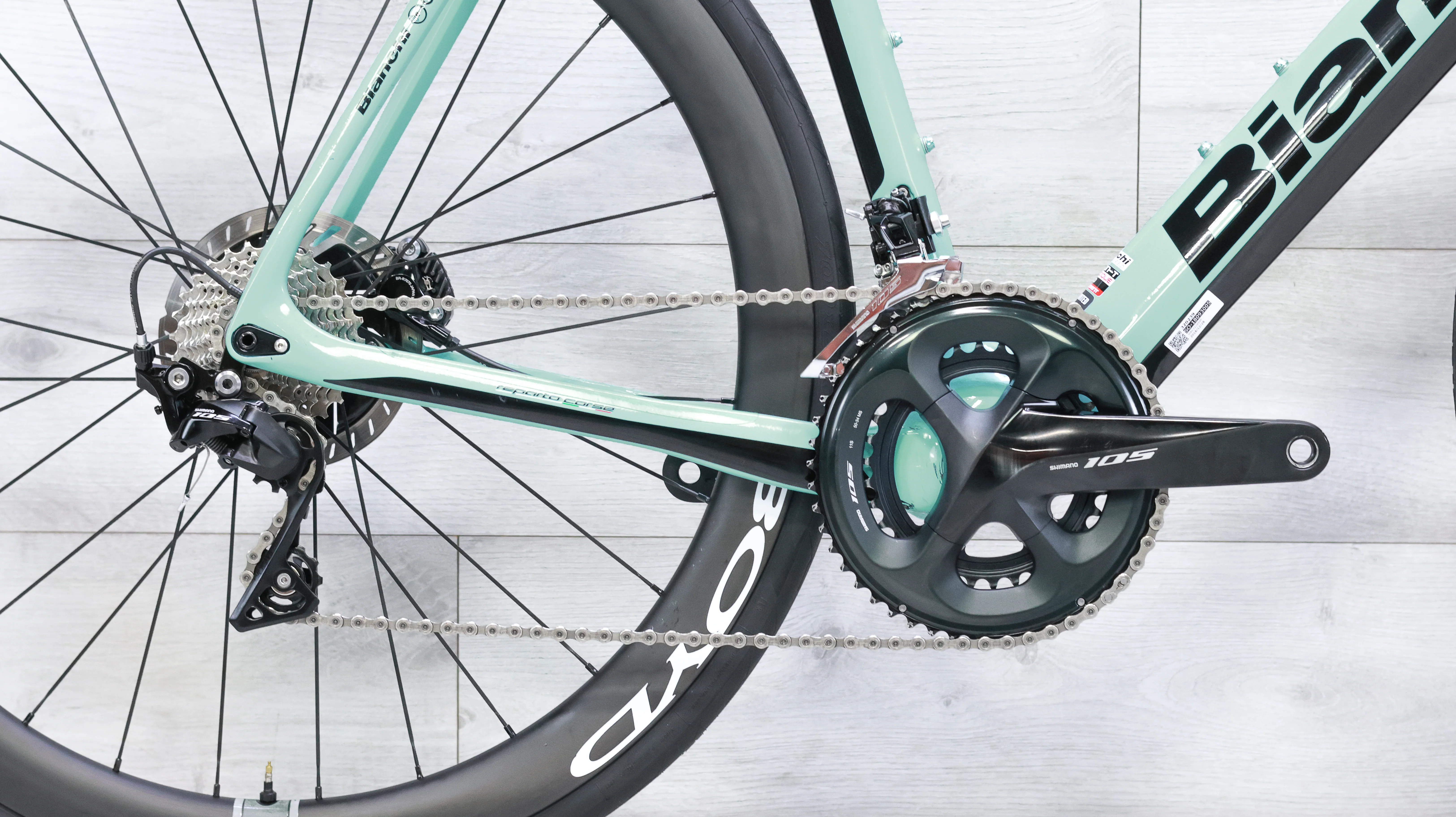 Bianchi Infinito CV Disc Road Bike - 2019, 61cm - Image 5