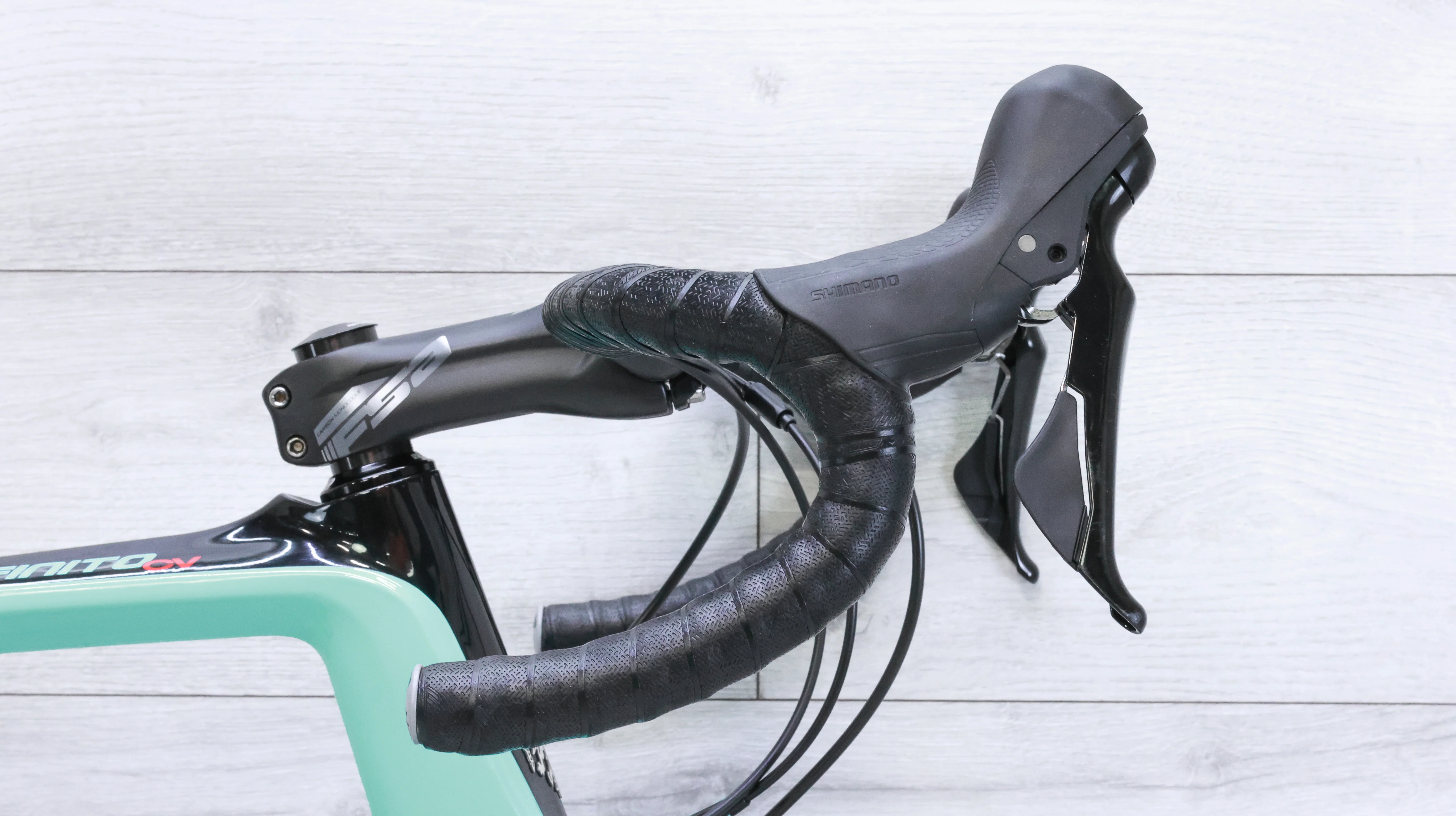 Bianchi Infinito CV Disc Road Bike - 2019, 61cm - Image 9