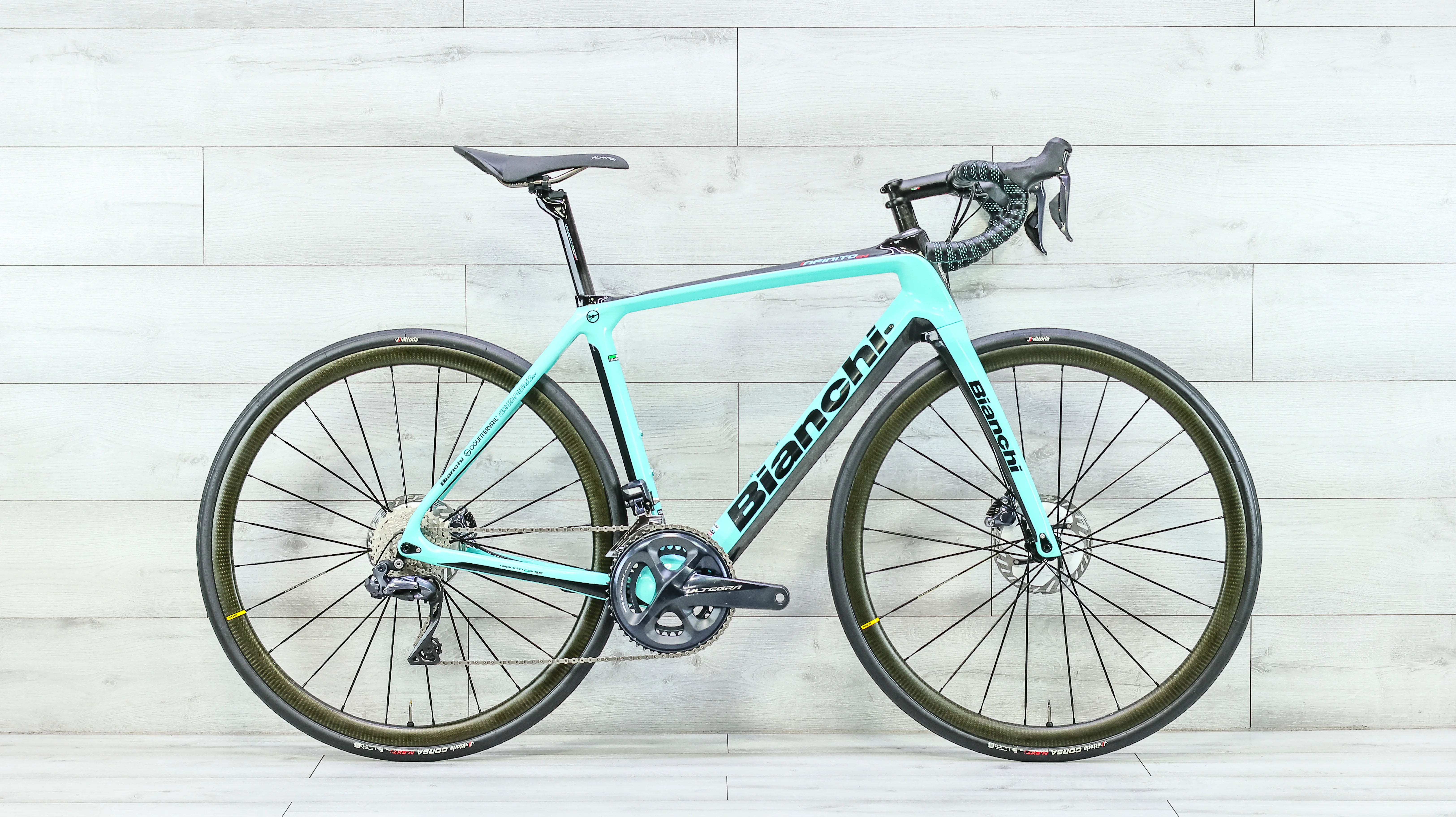 Bianchi Infinito CV Disc Ultegra Di2 Road Bike - 2019, 53cm