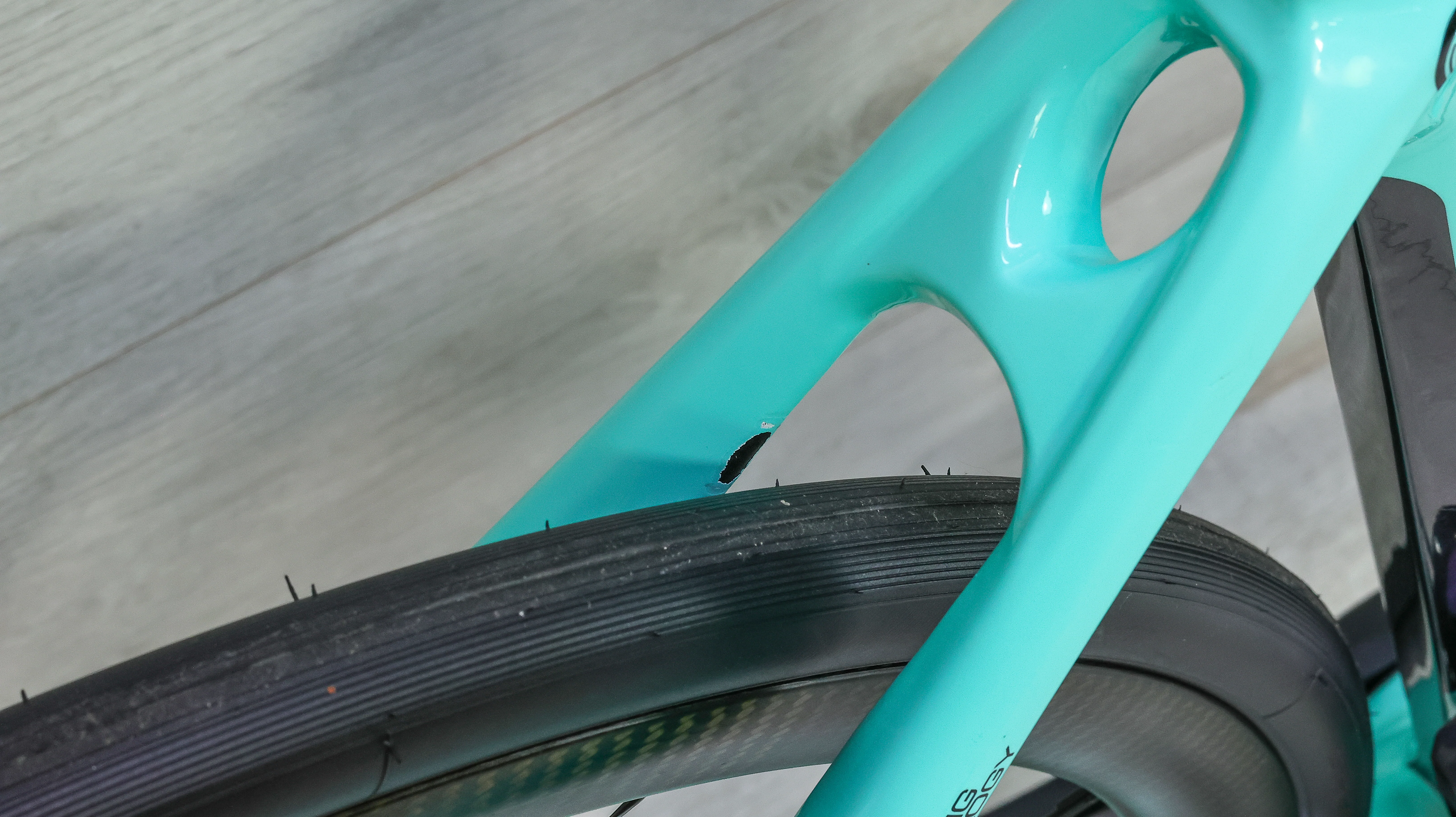 Bianchi Infinito CV Disc Ultegra Di2 Road Bike - 2019, 53cm - Image 16