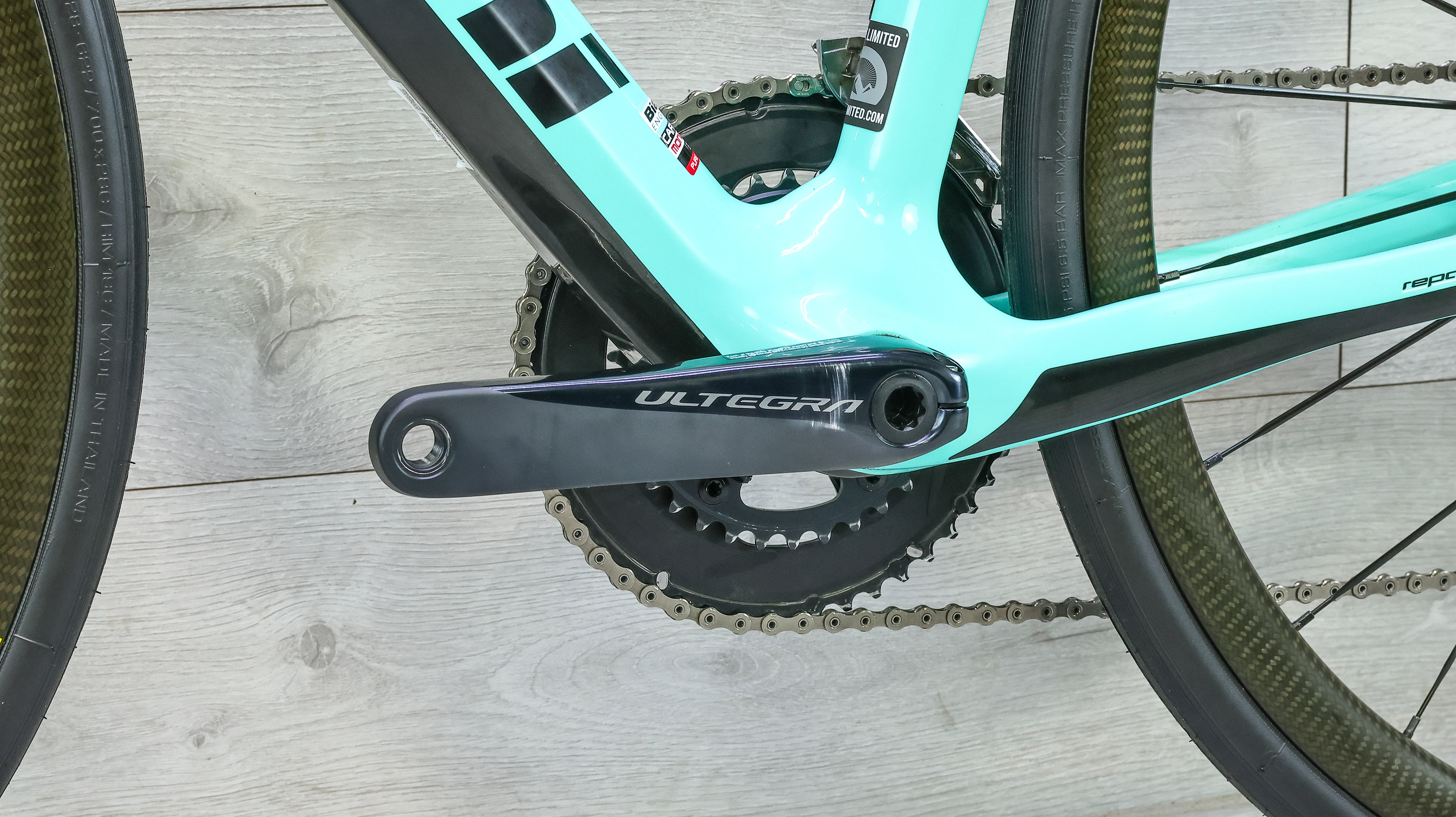 Bianchi Infinito CV Disc Ultegra Di2 Road Bike - 2019, 53cm - Image 7