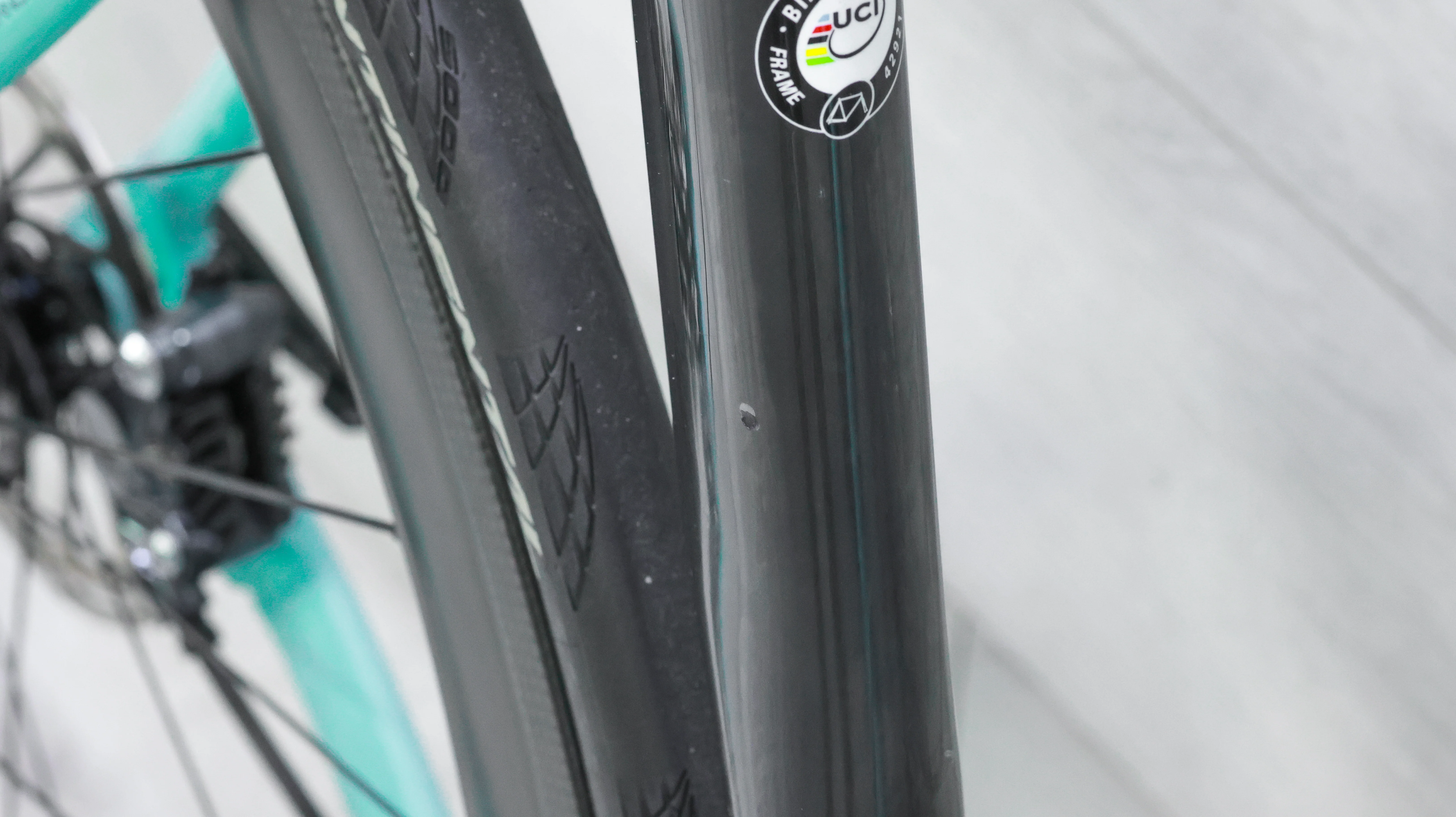 Bianchi Oltre XR3 Ultegra Disc Road Bike - 2020, 57cm - Image 15