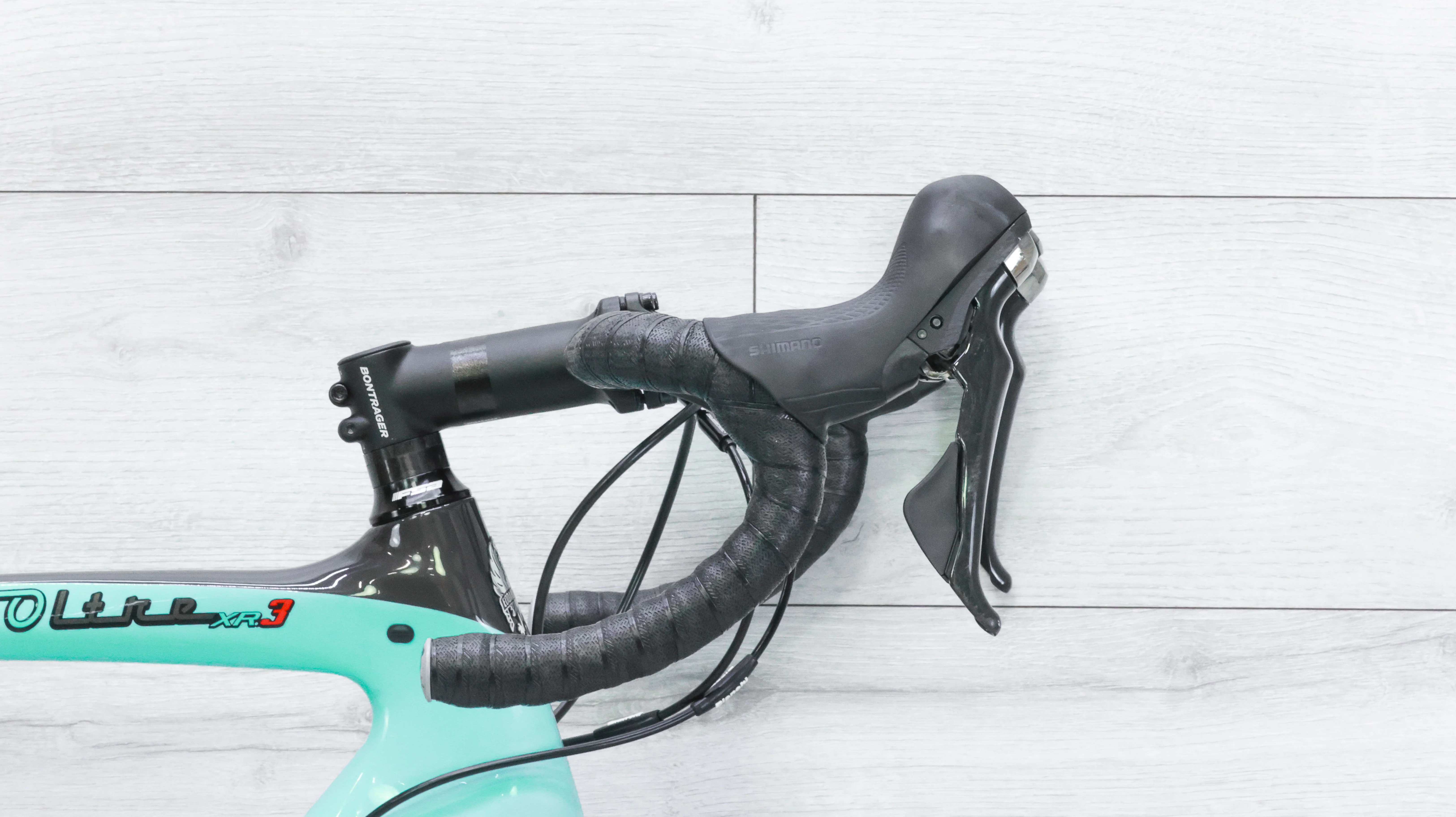 Bianchi Oltre XR3 Ultegra Disc Road Bike - 2020, 57cm - Image 9