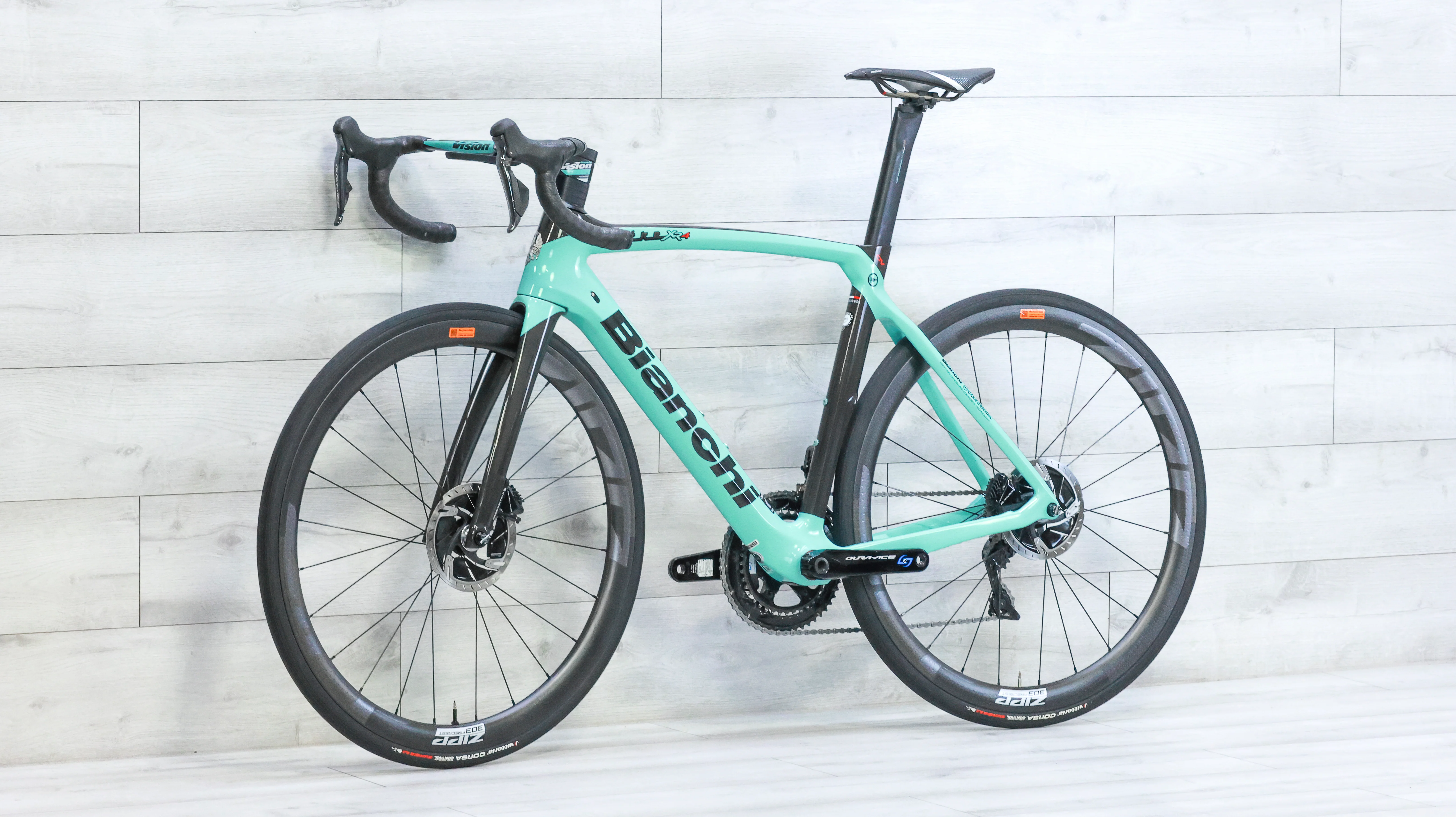 Bianchi Oltre XR4 Dura Ace Di2 Road Bike - 2021, 55cm - Image 4
