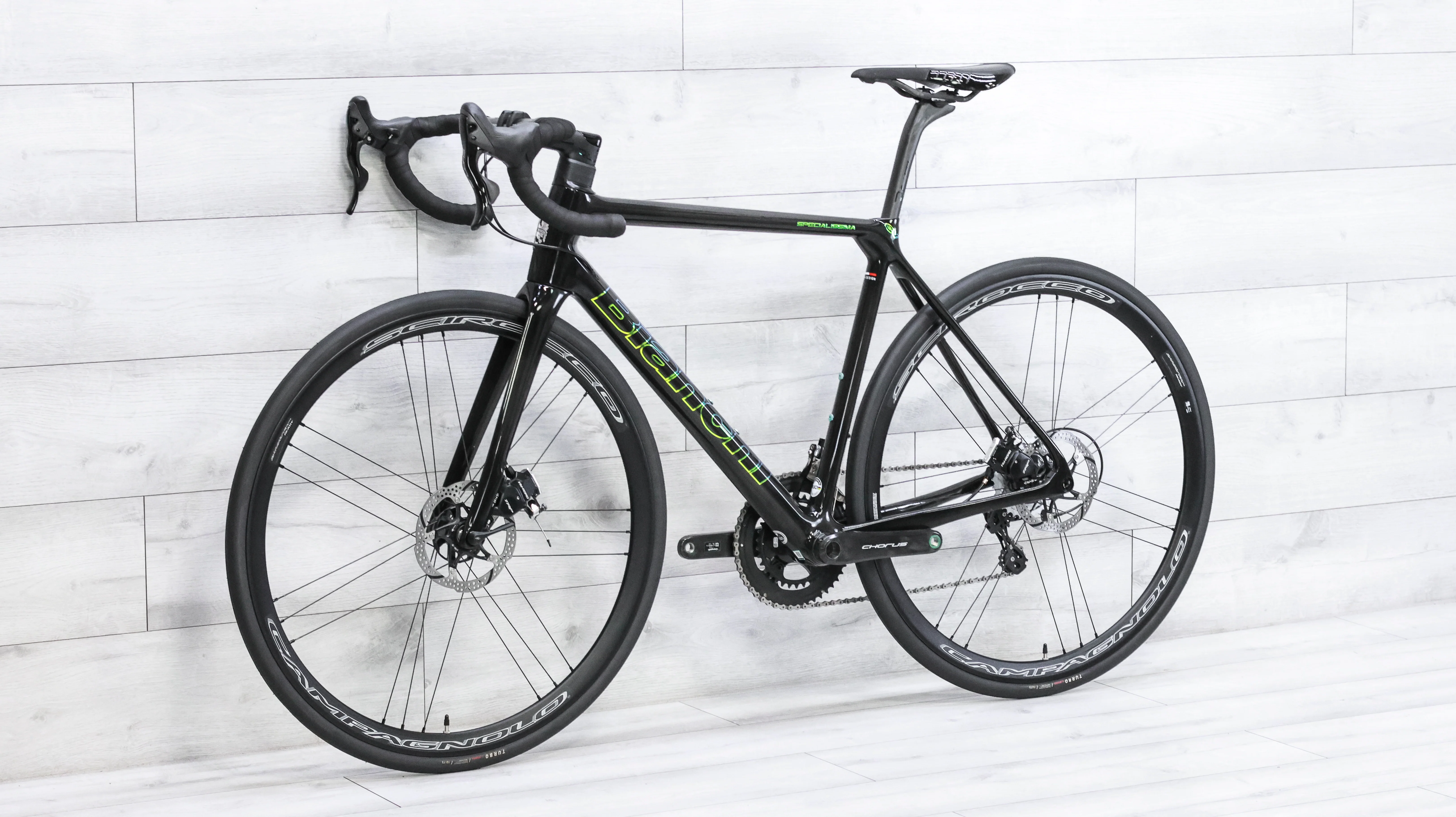 Bianchi Specialissima Disc Campagnolo Chorus Road Bike - 2022, 55cm - Image 4