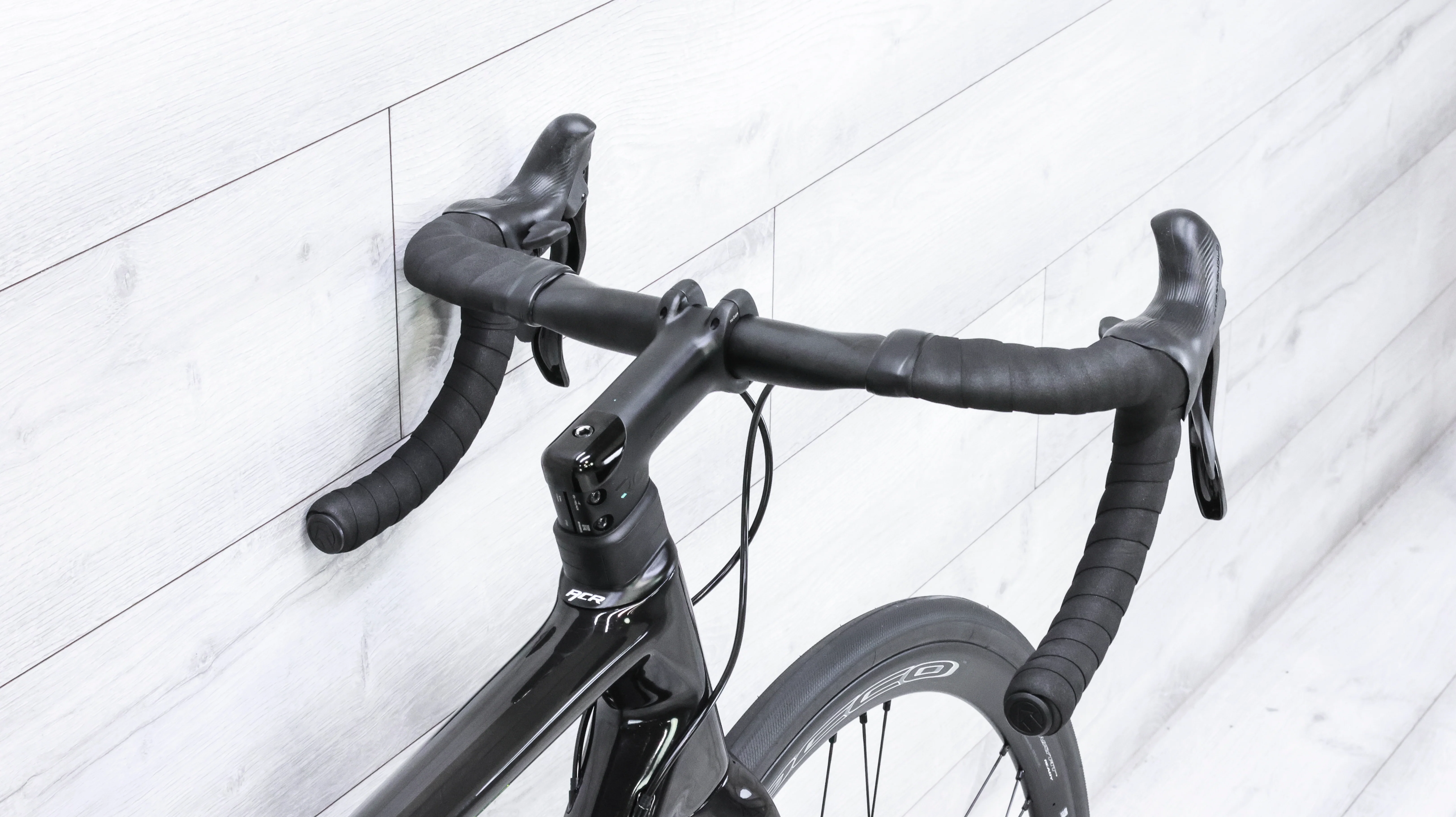 Bianchi Specialissima Disc Campagnolo Chorus Road Bike - 2022, 55cm - Image 8