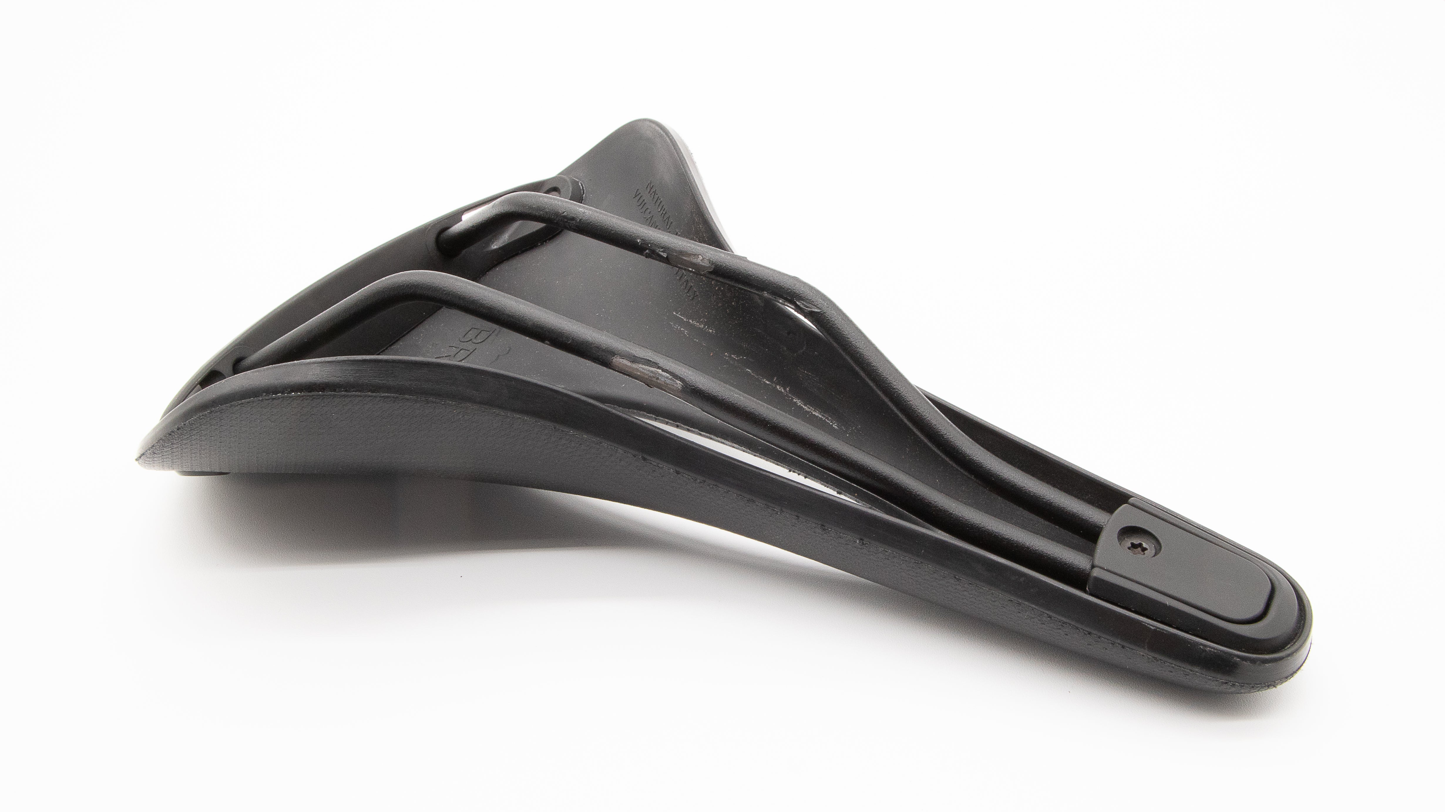 Brooks Cambium C17 Carved All Weather Saddle 447g - Image 5