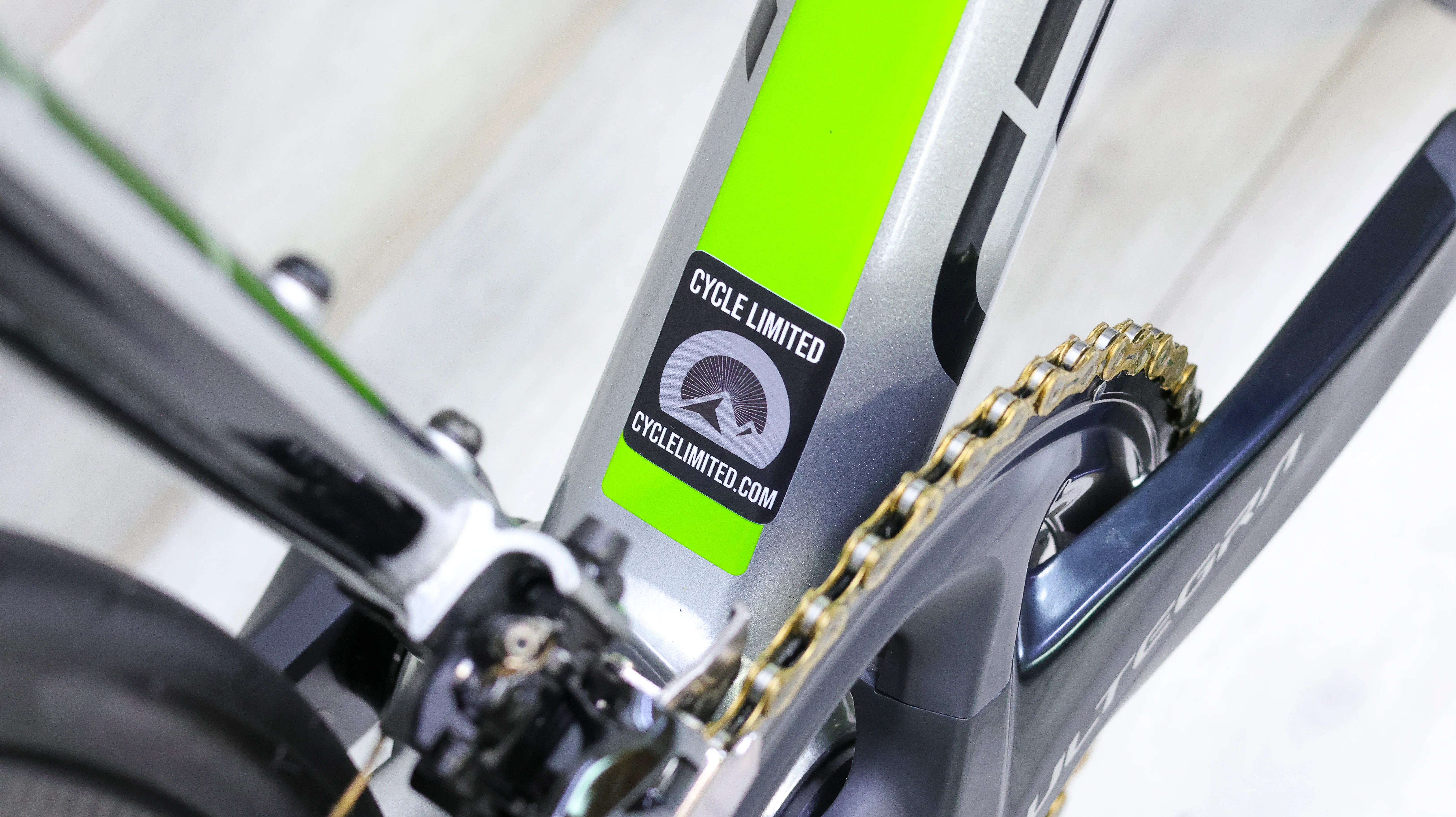 Cannondale CAAD12 Shimano Dura-Ace Road Bike - 2017, 56cm - Image 3