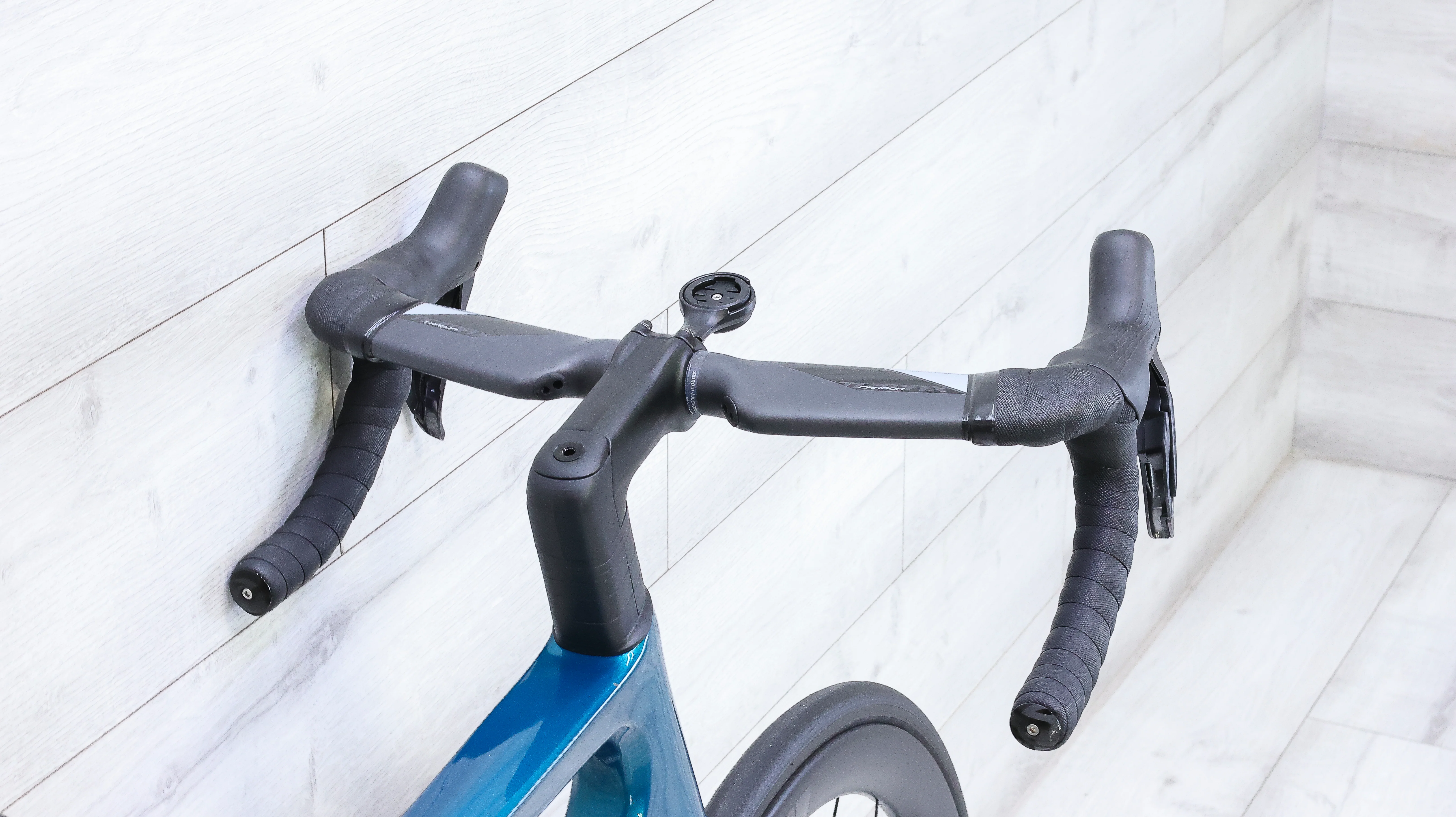 Cannondale SuperSix EVO 2 Road Bike - 2024, 56cm - Image 8