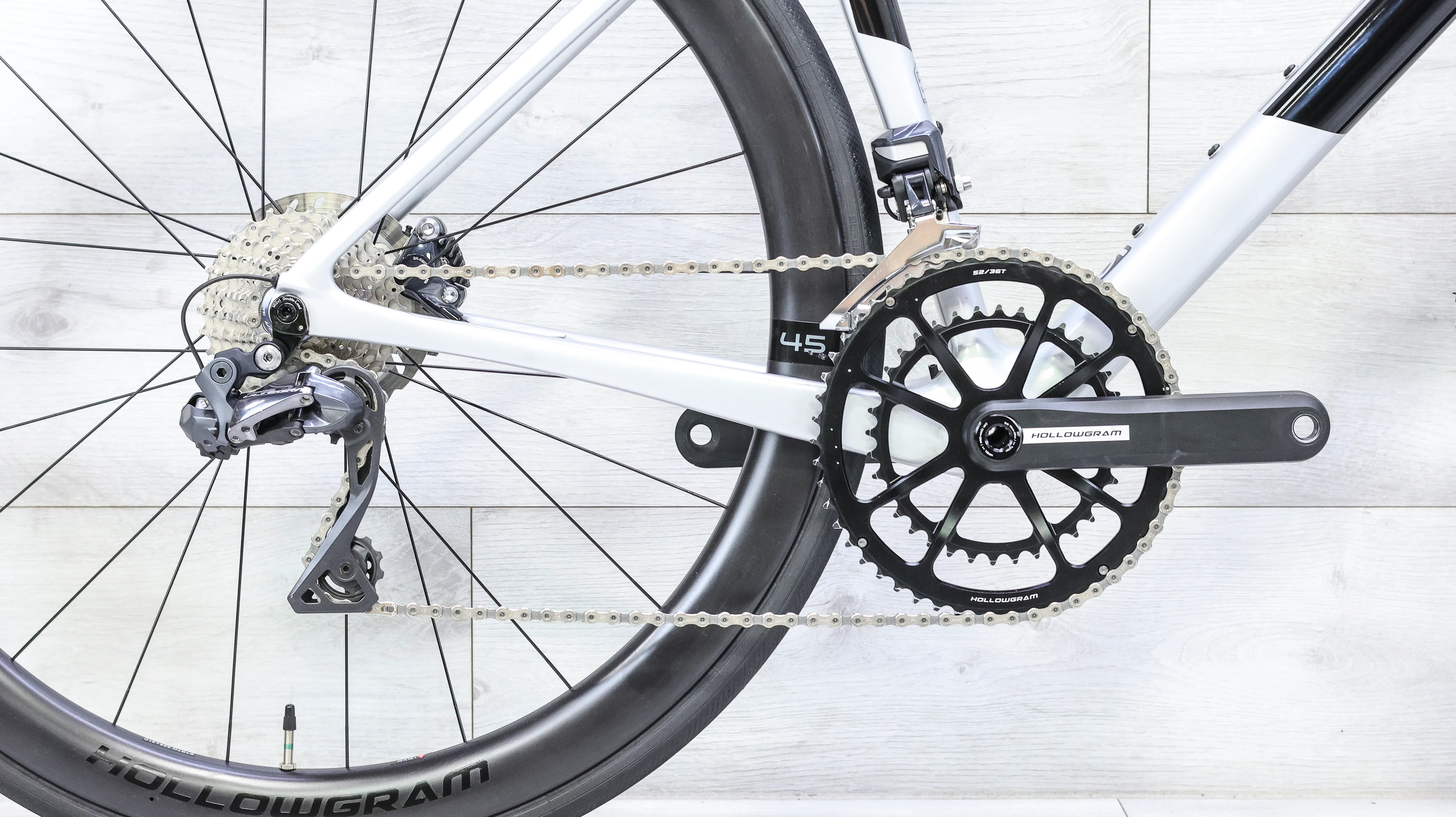 Cannondale SuperSix Evo Carbon Disc Ultegra Di2 Road Bike - 2021, 54cm - Image 5