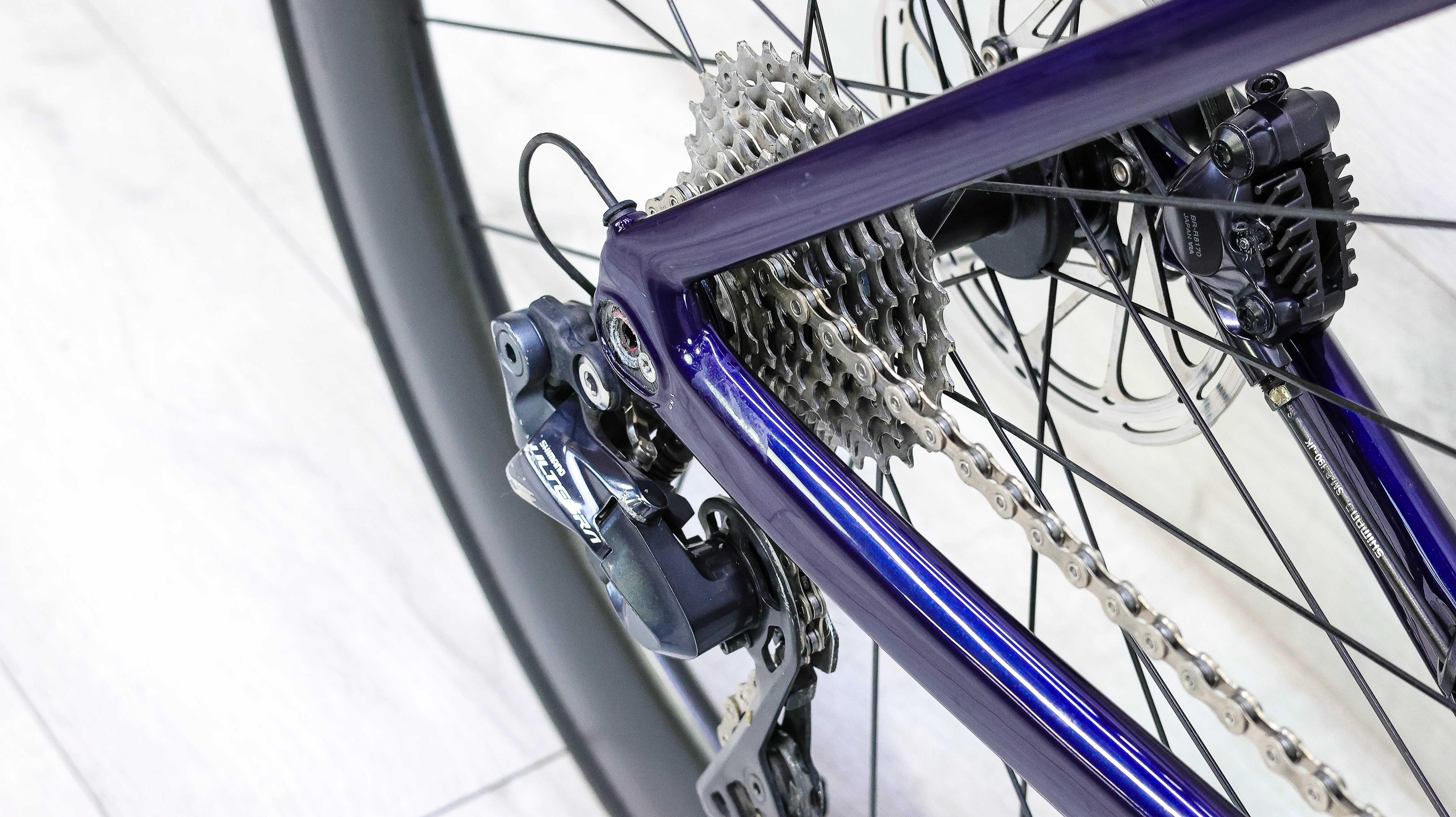 Canyon Aeroad CF SL Disc Di2 Road Bike - 2020, Medium - Image 22