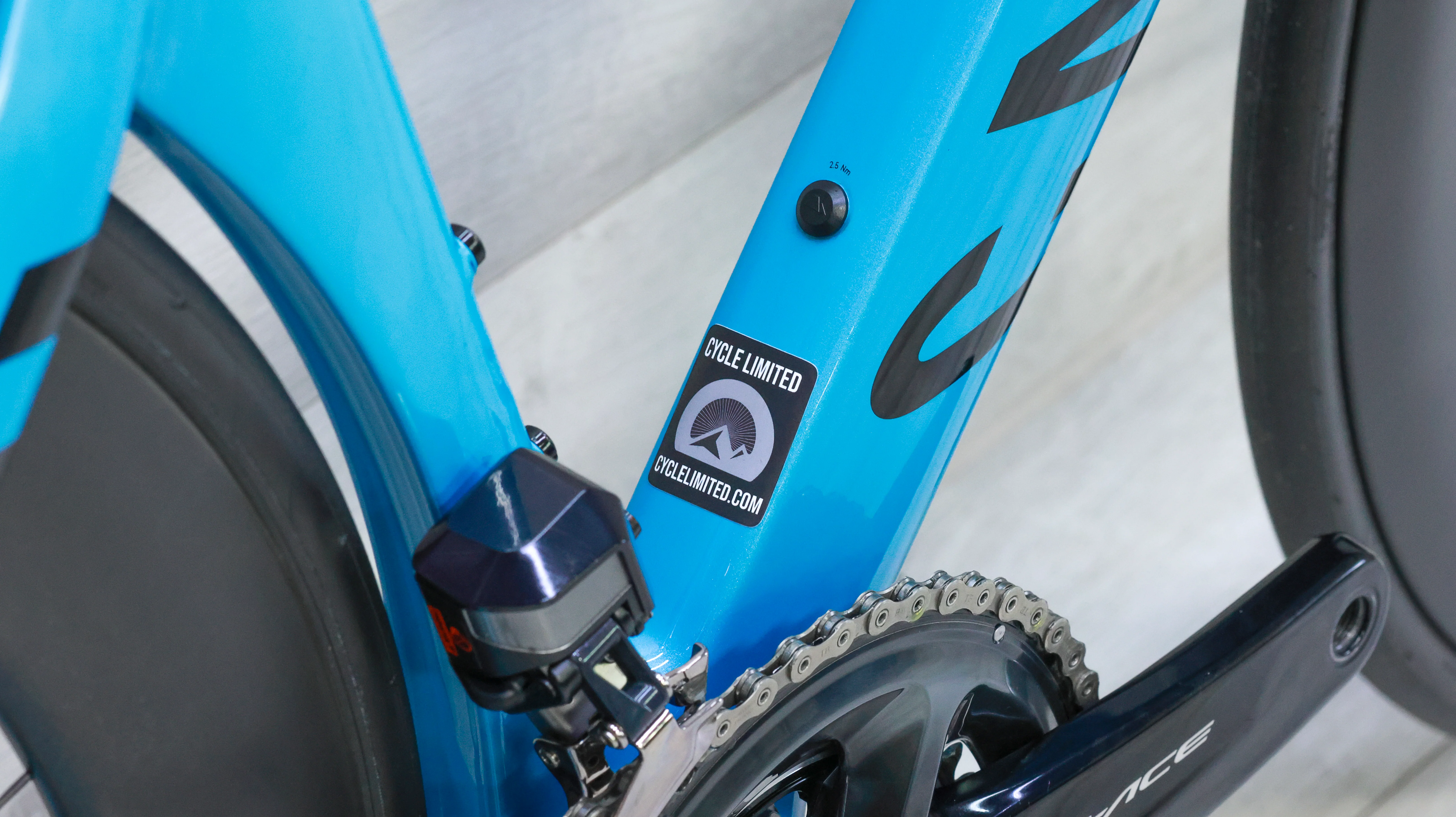 Canyon Aeroad CFR Disc MvdP Road Bike - 2022, Small - Image 3