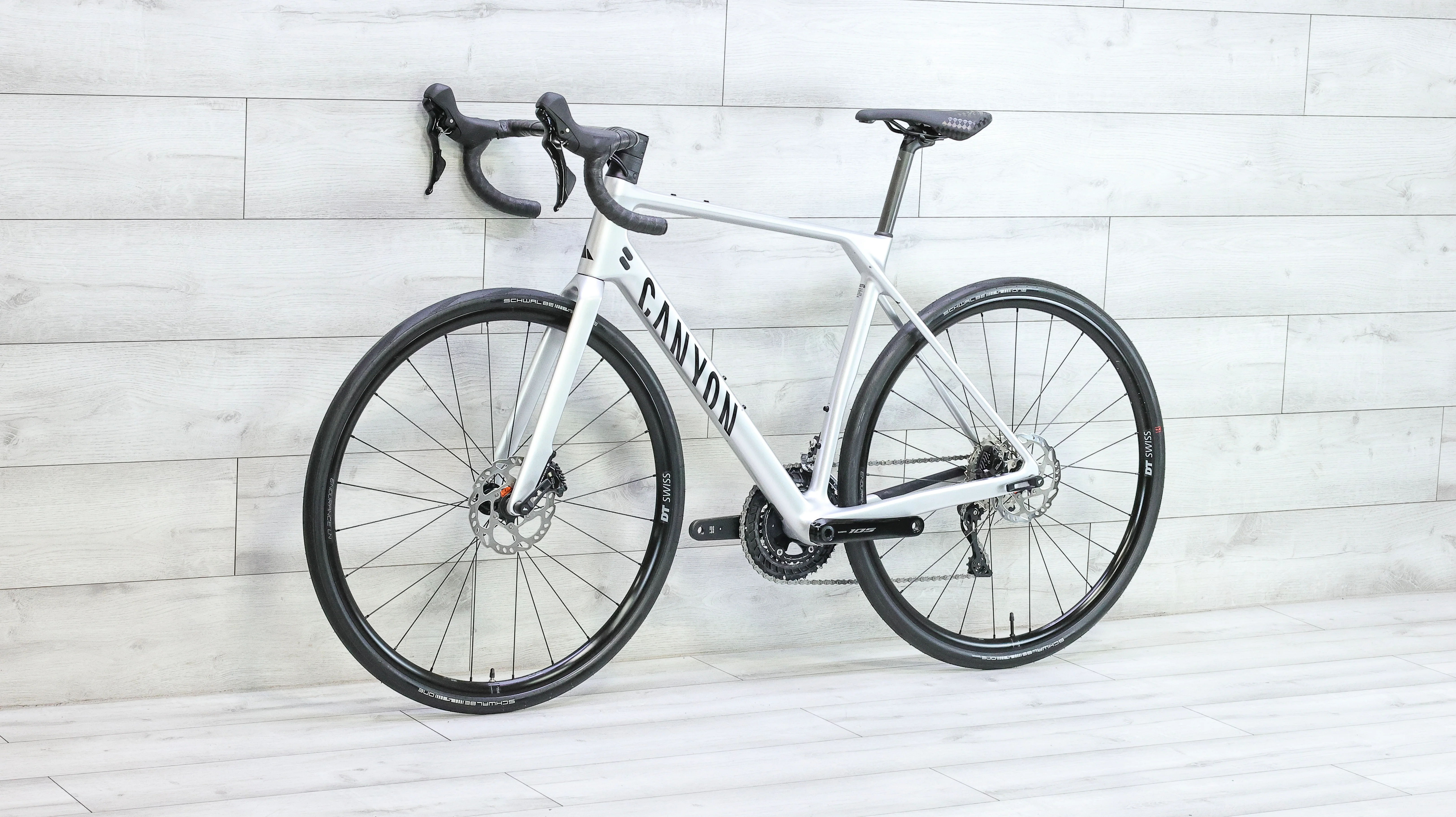 Canyon Endurace CF 7 Road Bike - 2025, Medium - Image 4