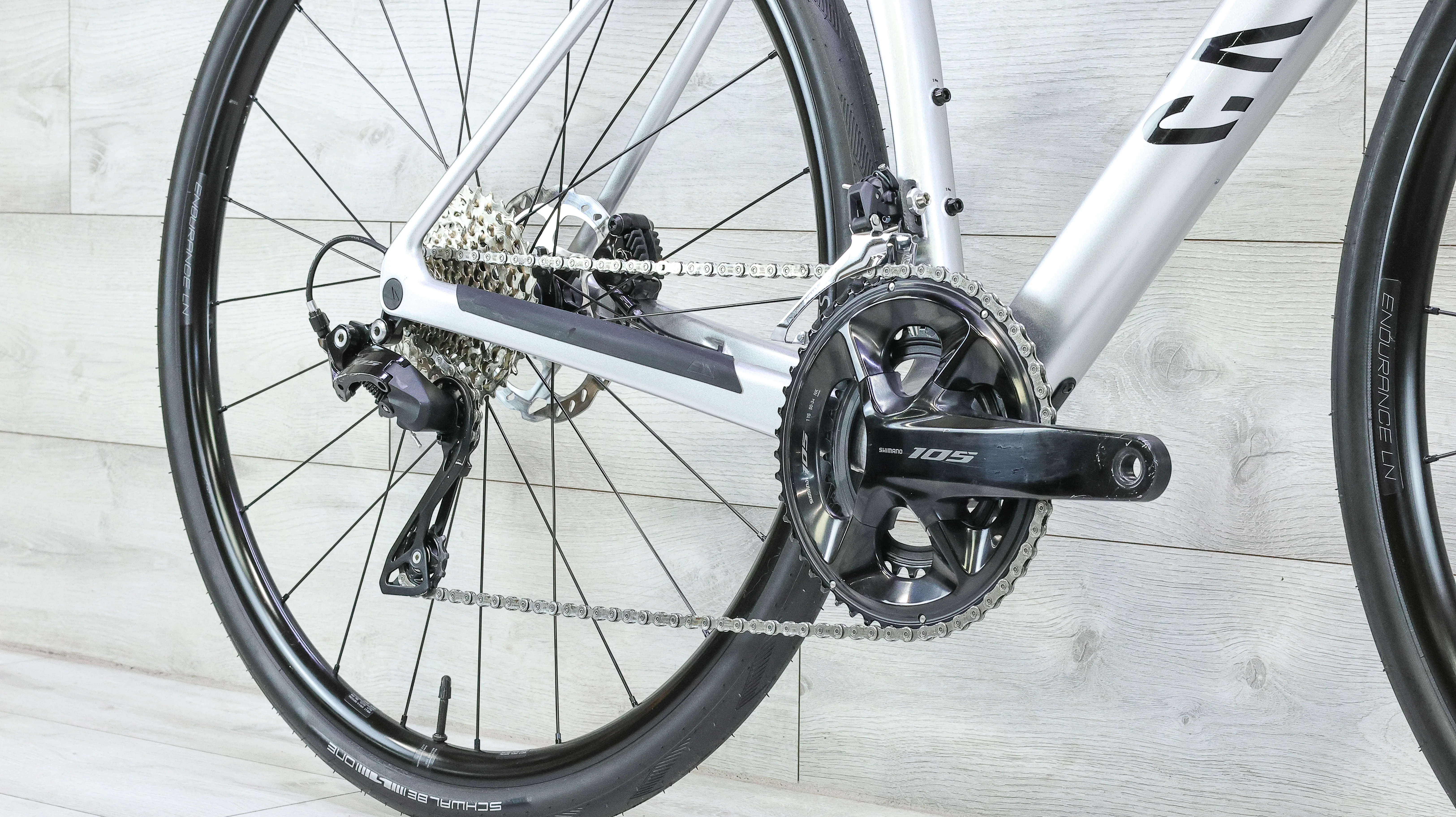 Canyon Endurace CF 7 Road Bike - 2025, Medium - Image 6