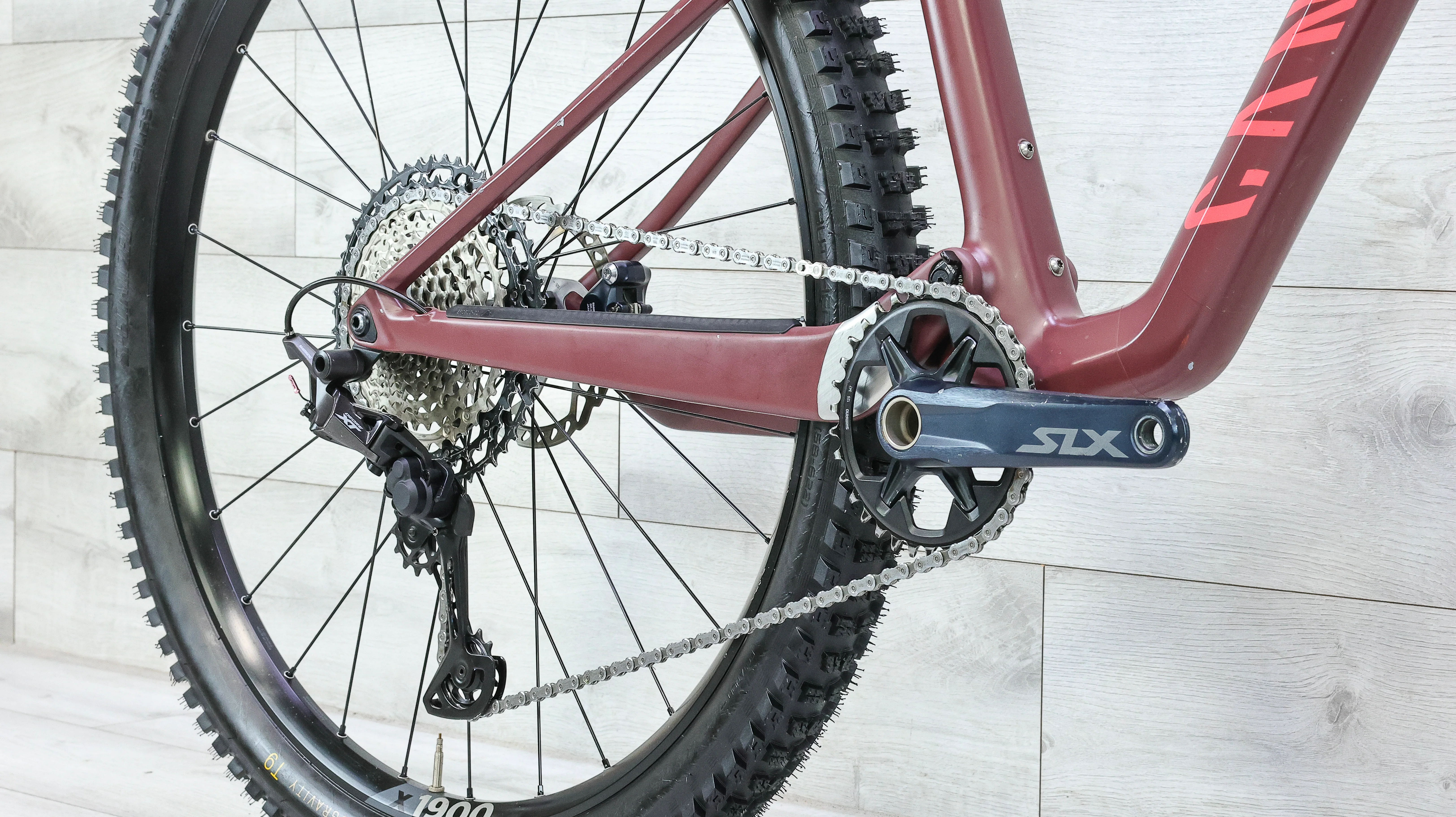 Canyon Lux Trail CF 6 Mountain Bike - 2023, Small - Image 6